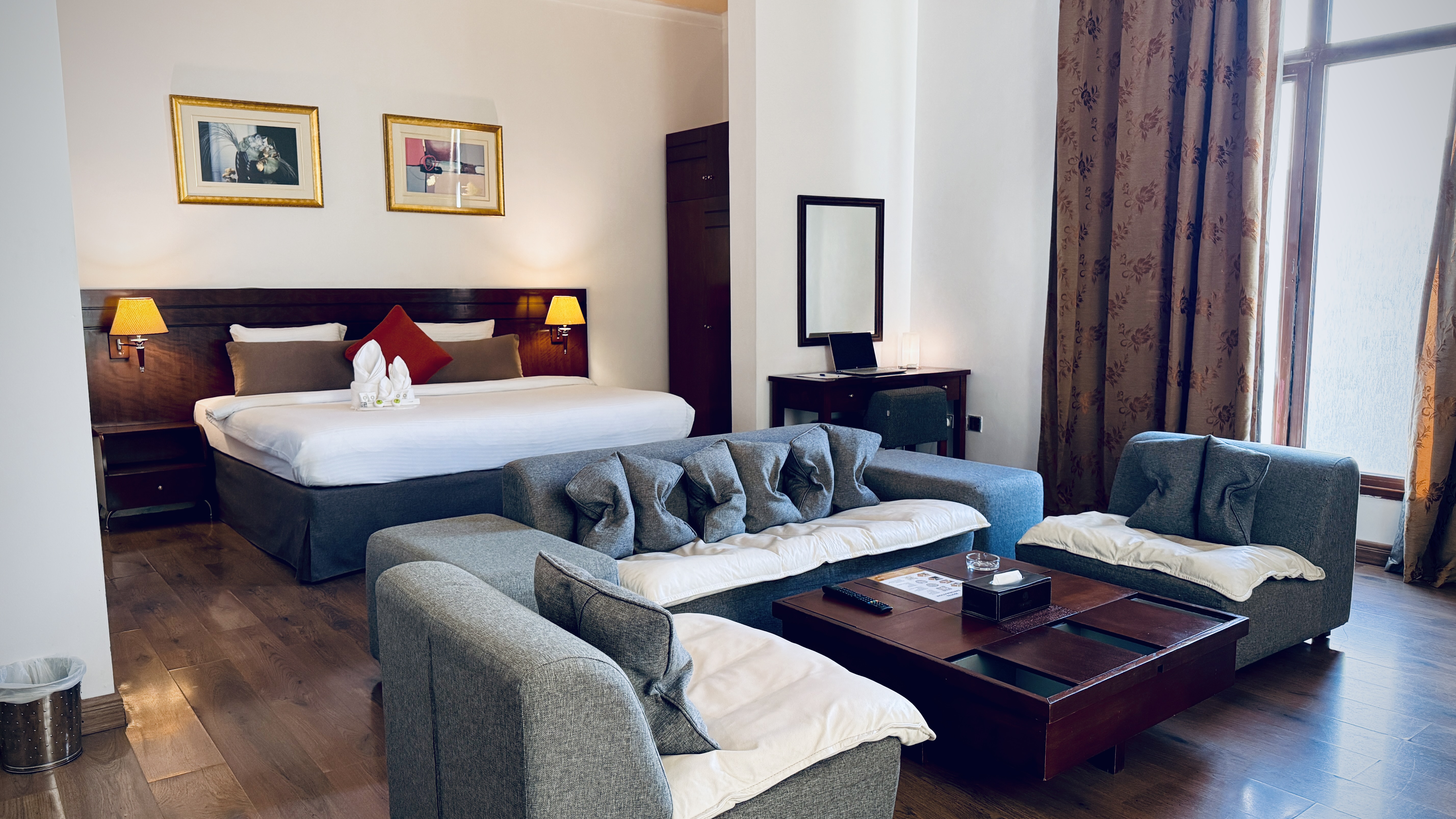 Double or Twin Deluxe