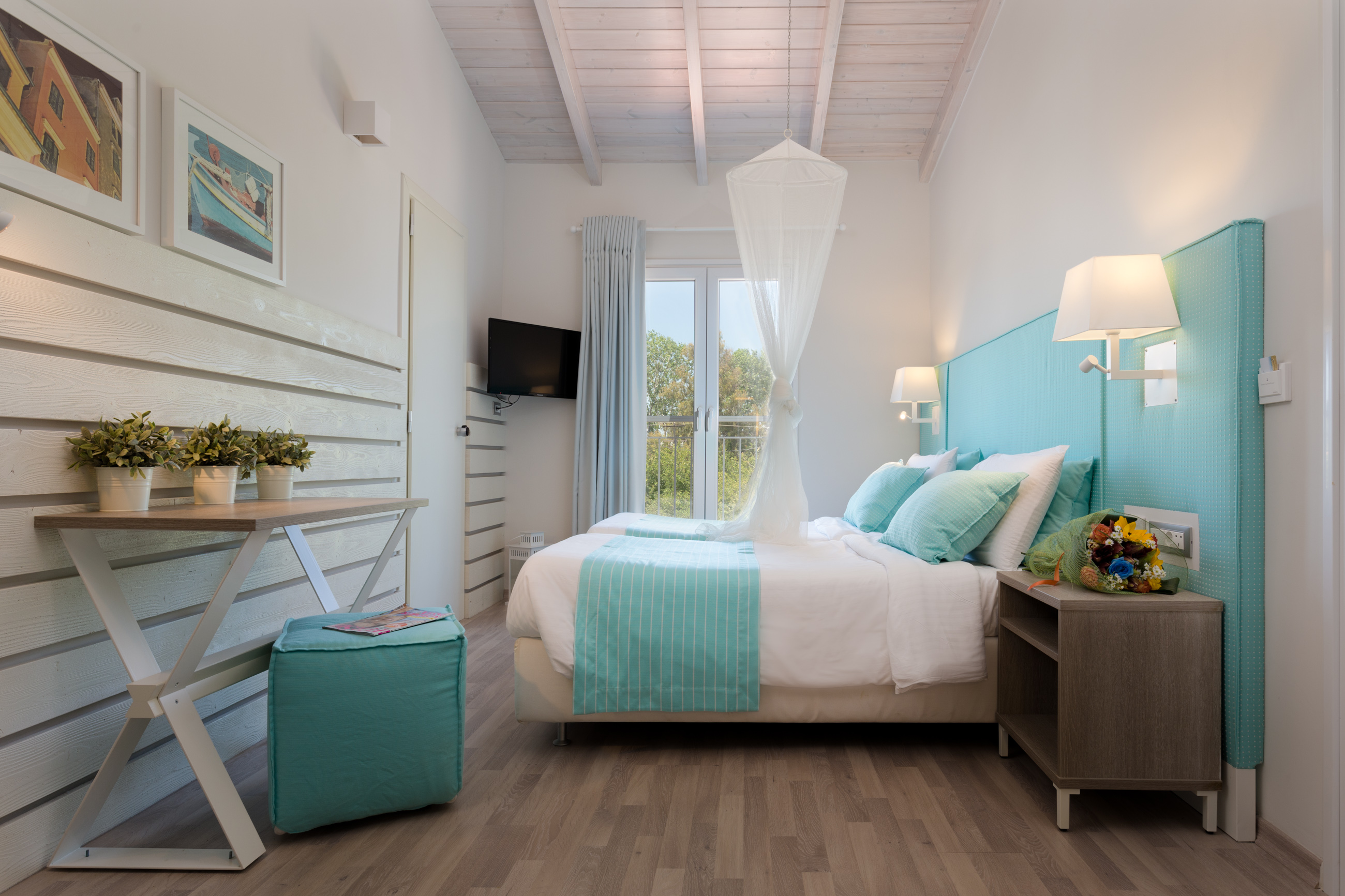 Double or Twin Superior