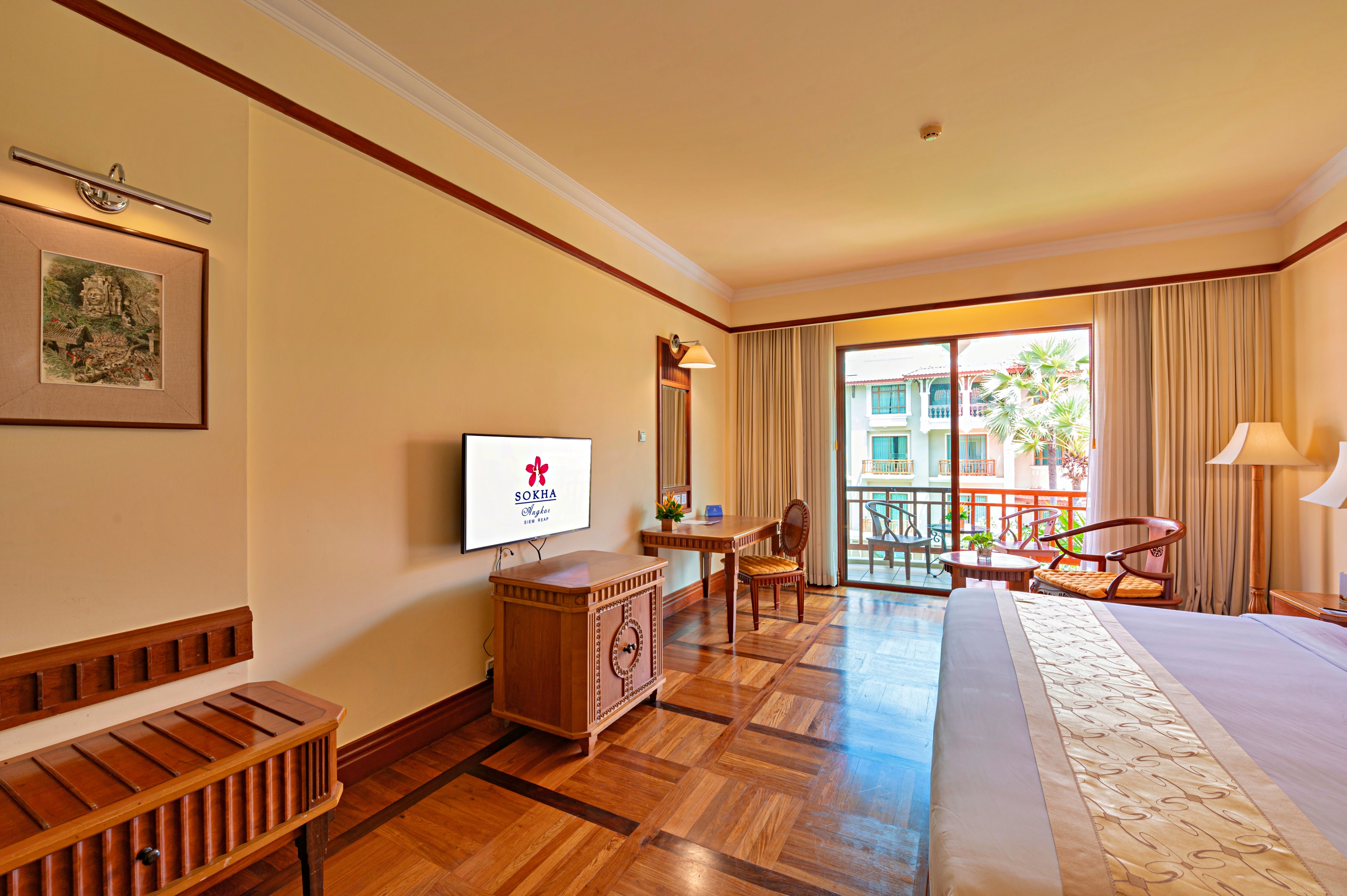 Double or Twin Deluxe Pool View