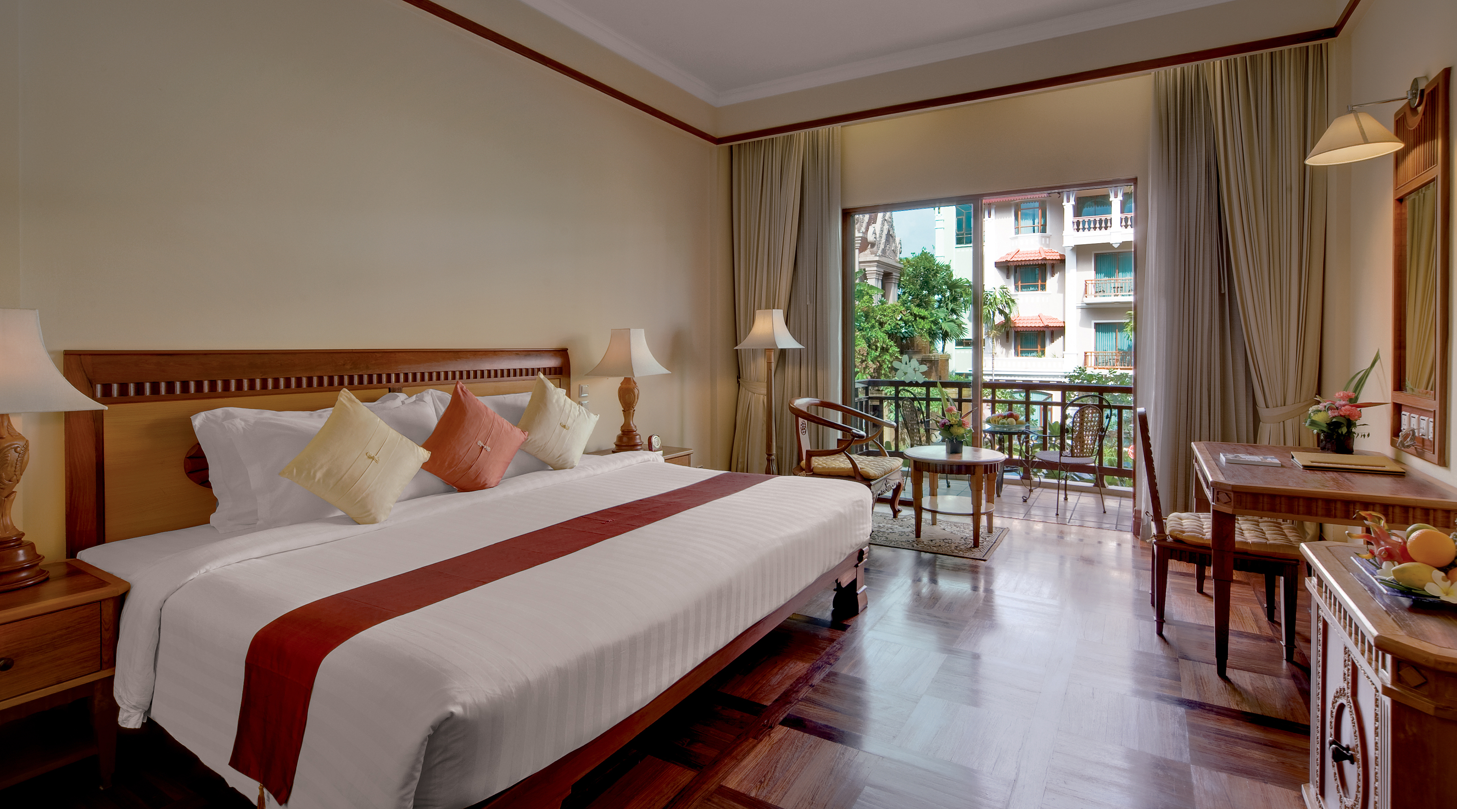 Double or Twin Deluxe Pool View