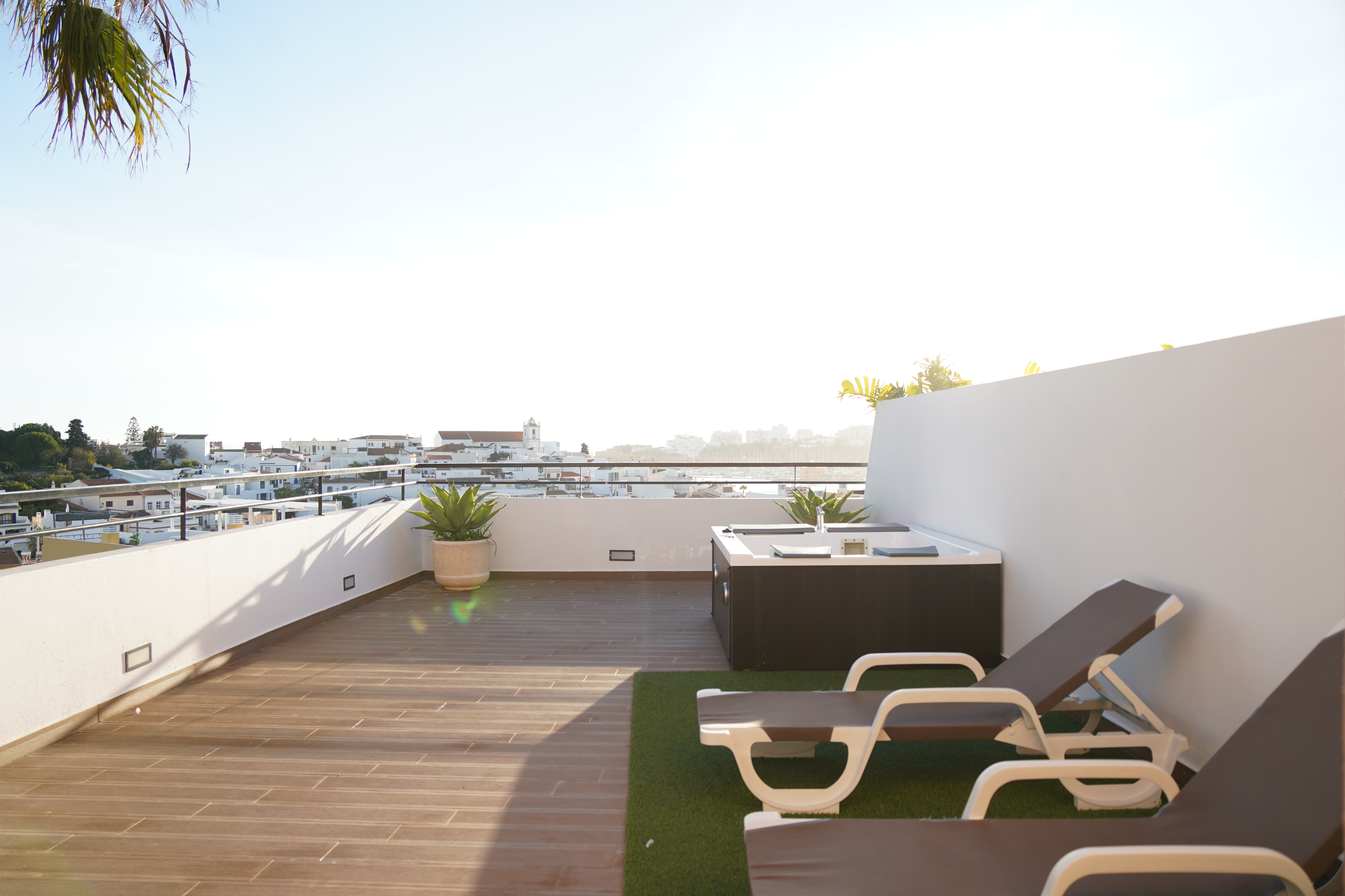 Suite Deluxe Capacity 2