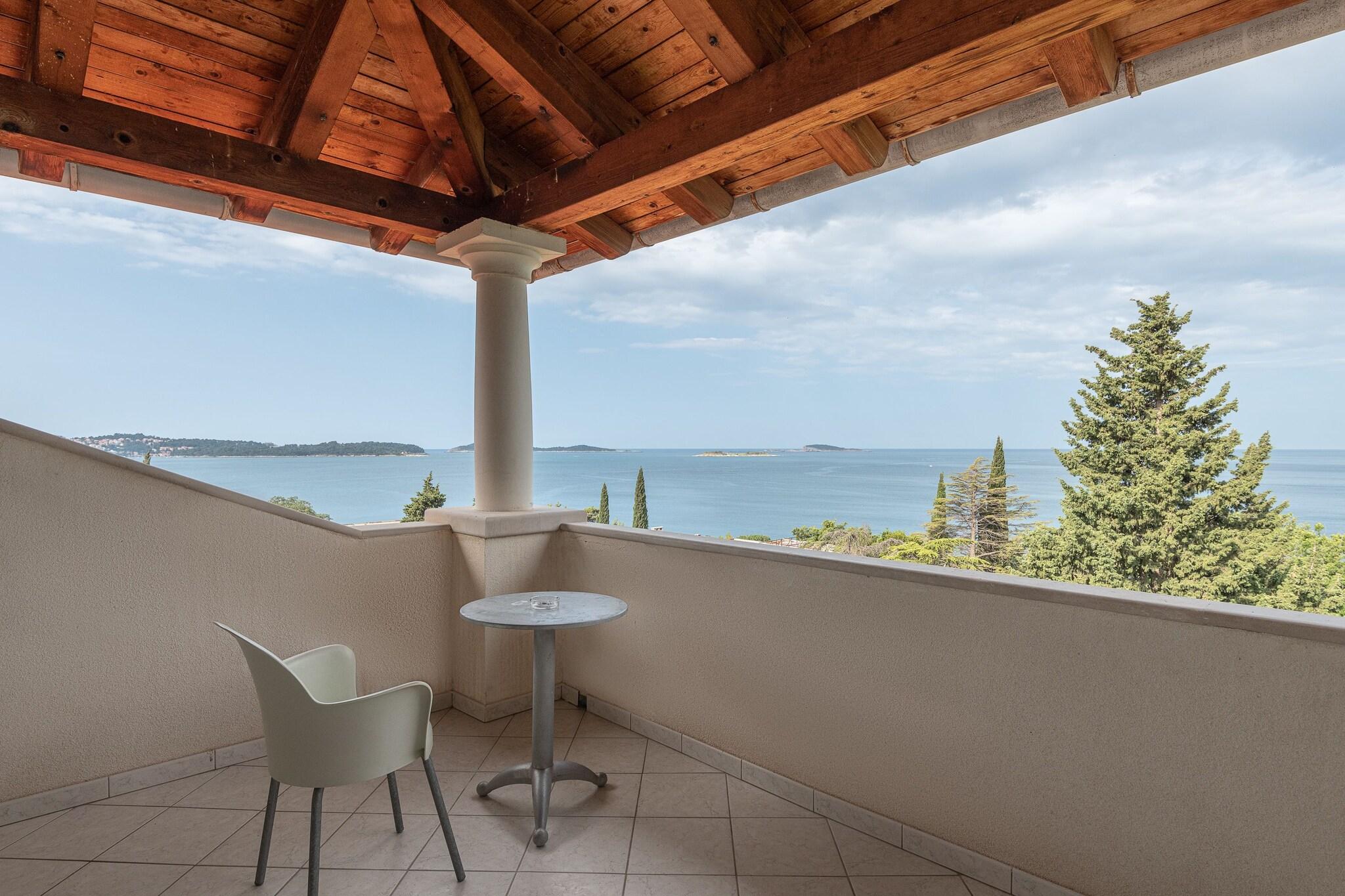 Apartment Comfort Sea View