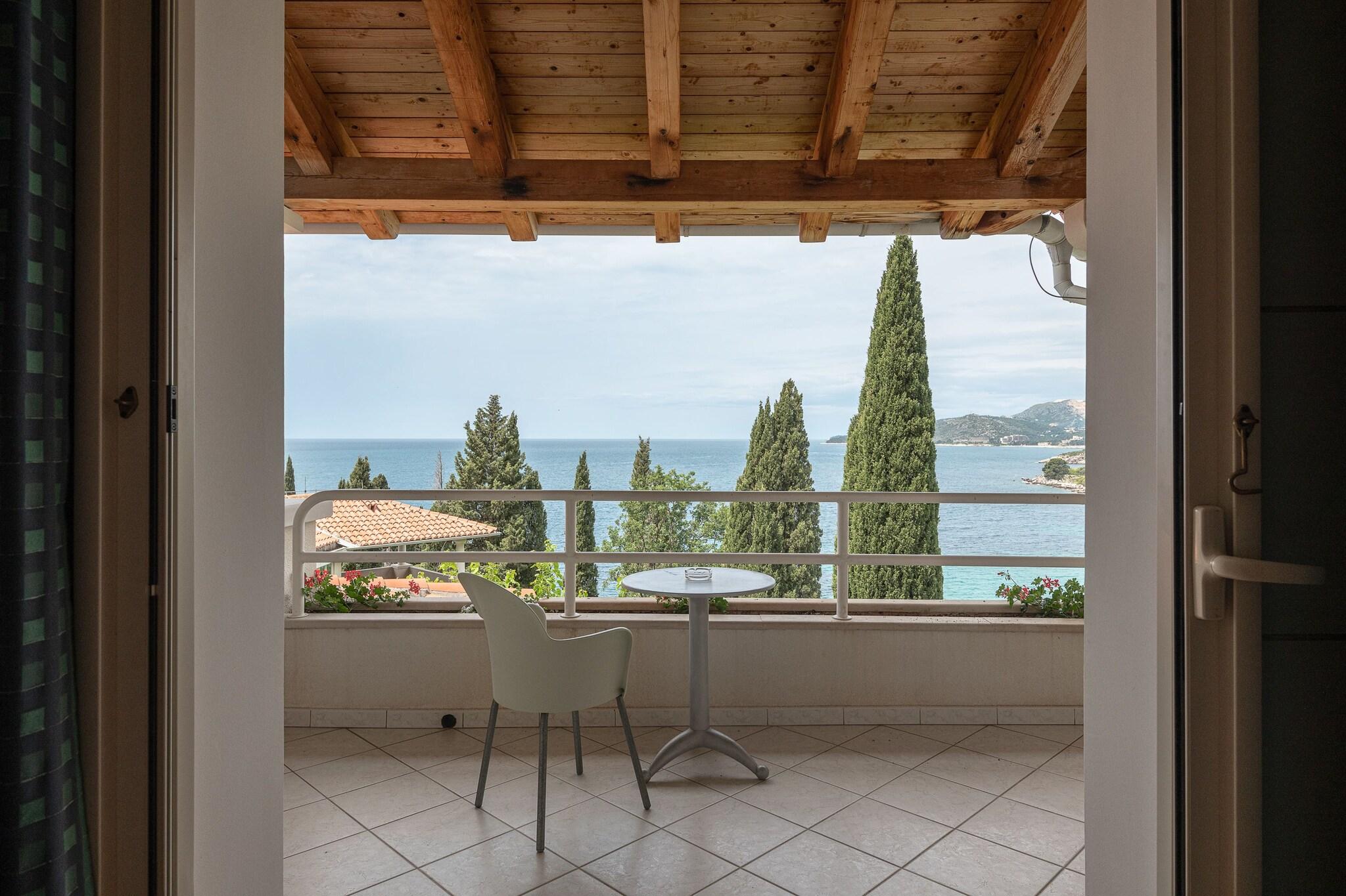 Apartment Comfort Sea View