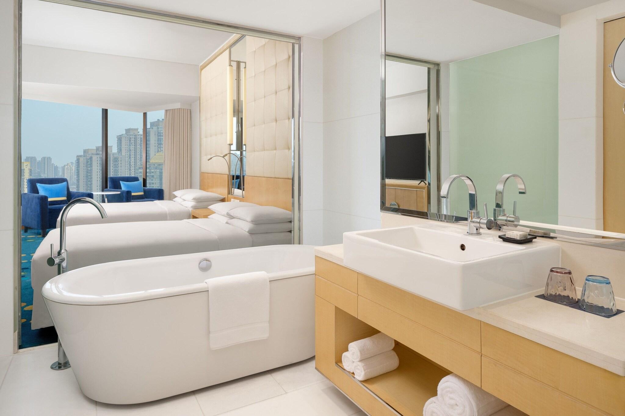 Double Premier King Bed