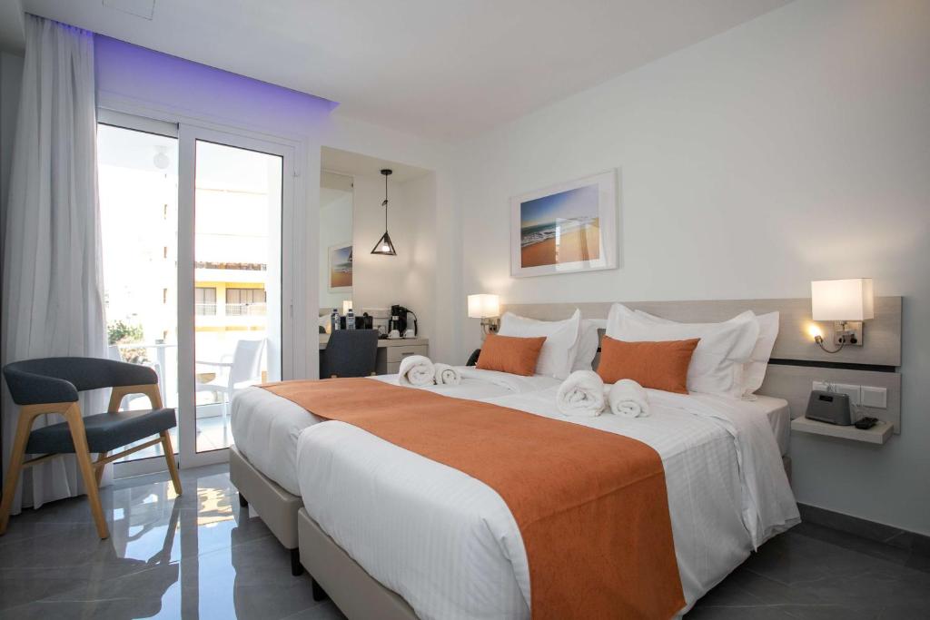 Double or Twin Superior