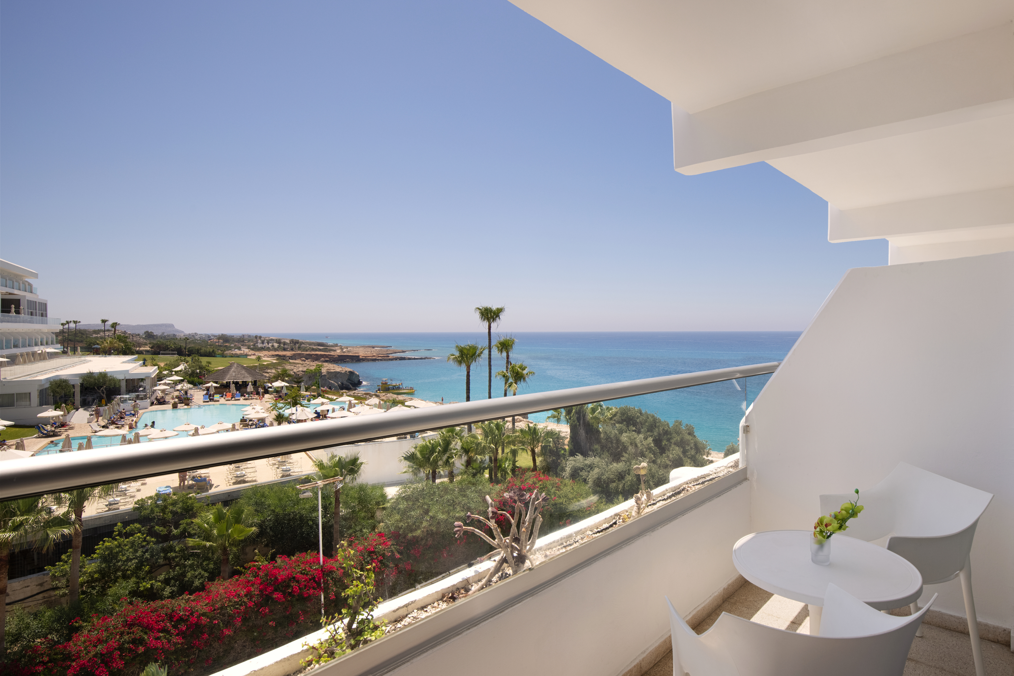 Double or Twin Side Sea View