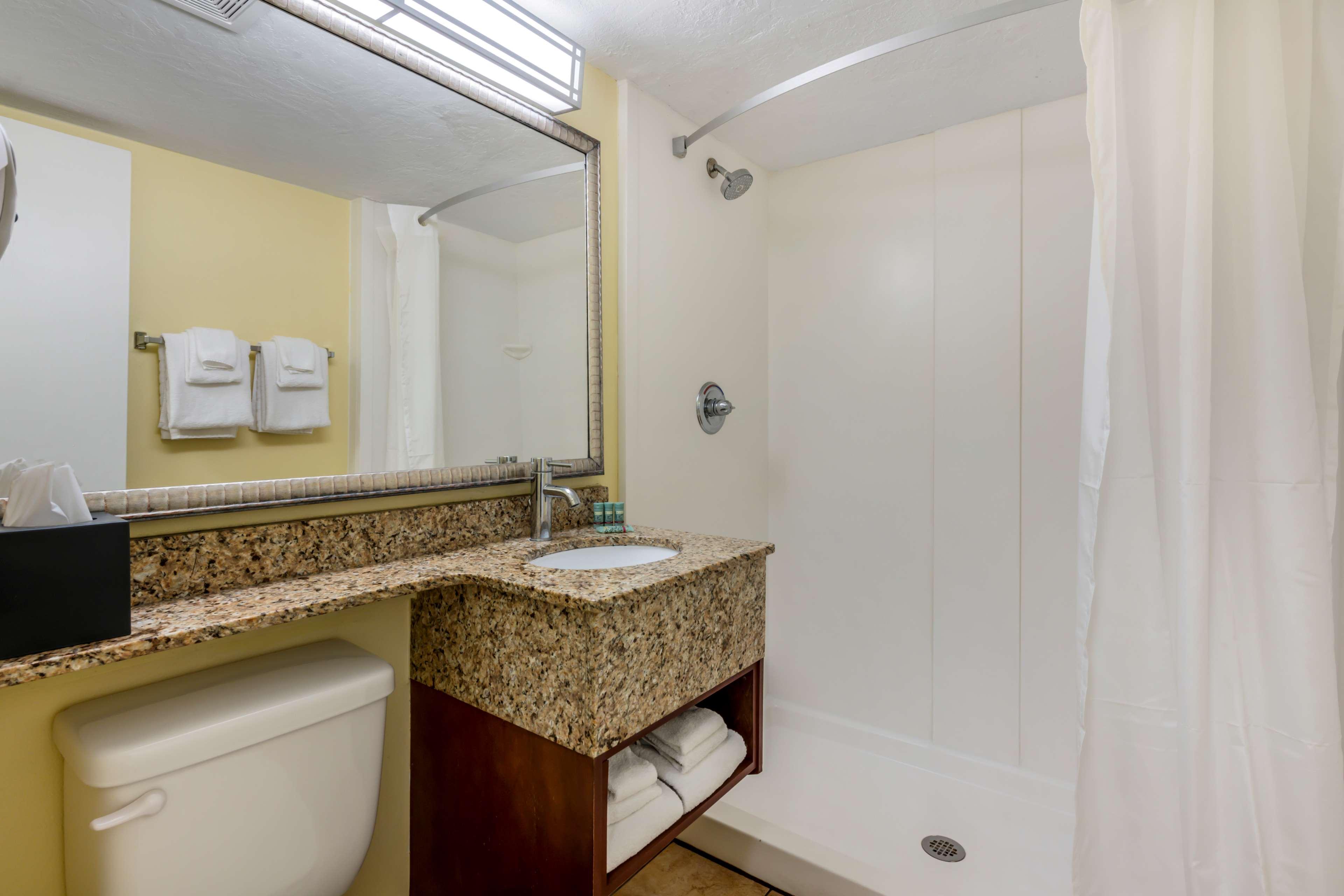 Room Two Double Beds Non Smoking