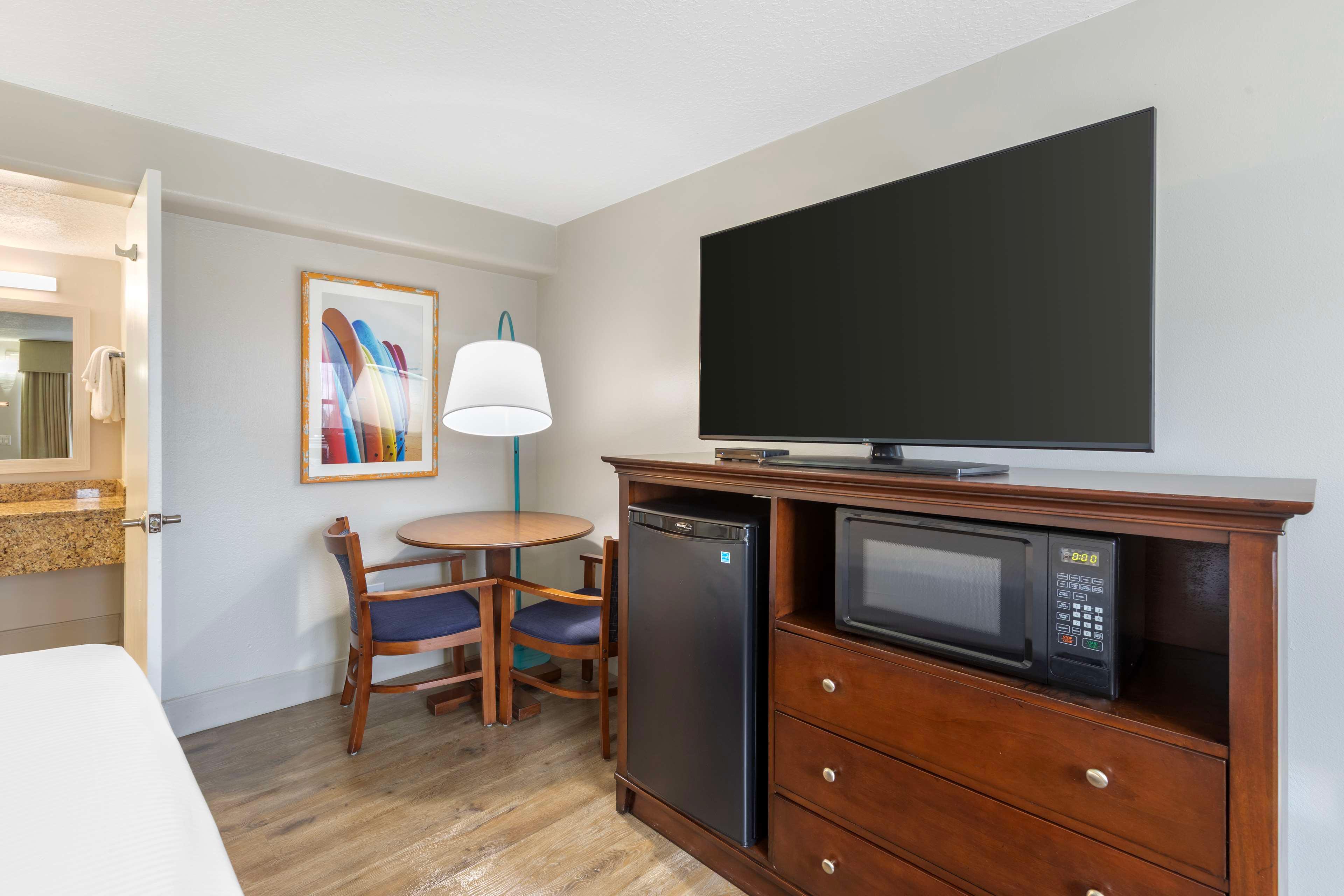 Room King Bed Non Smoking