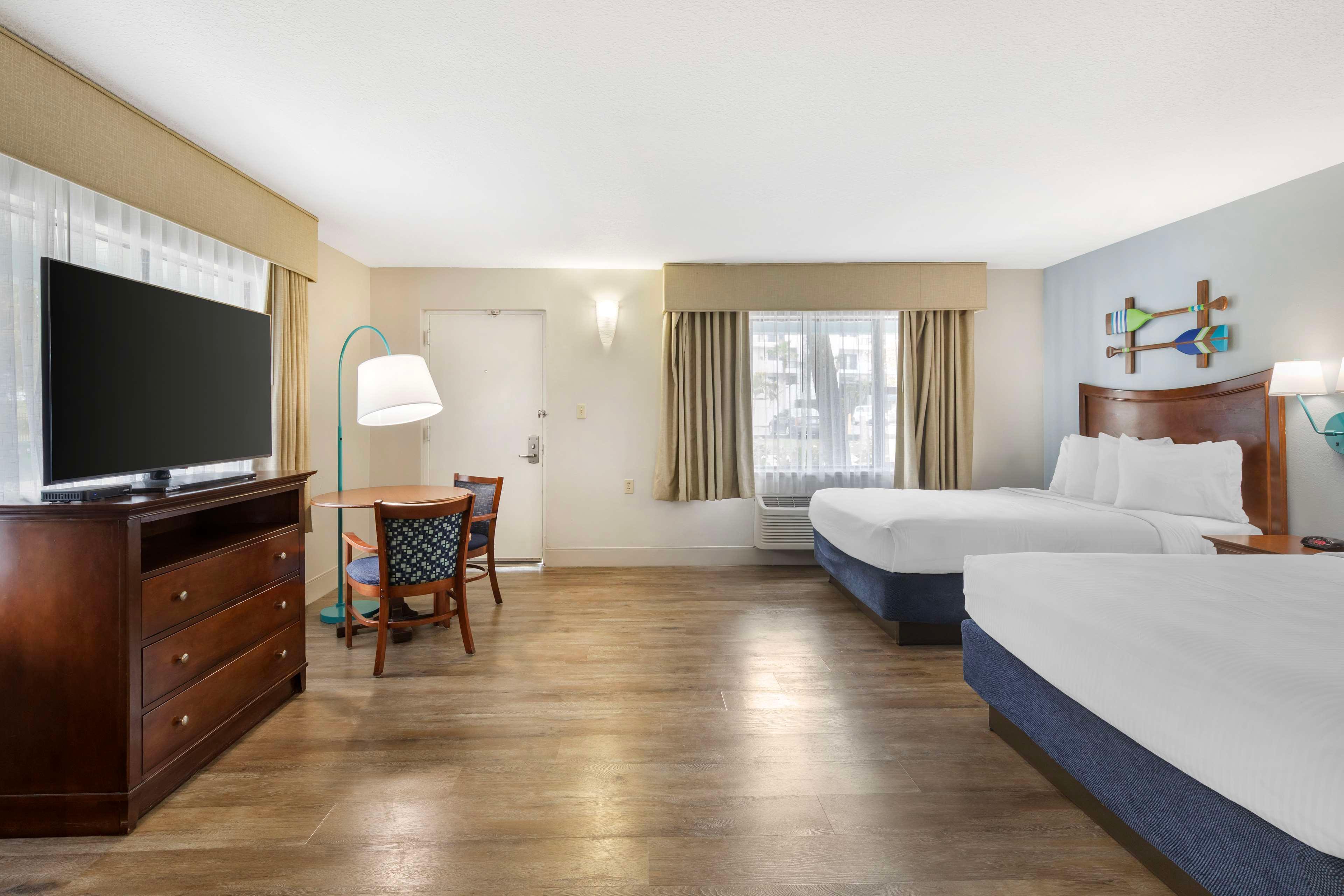 Room Two Queen Beds Non Smoking