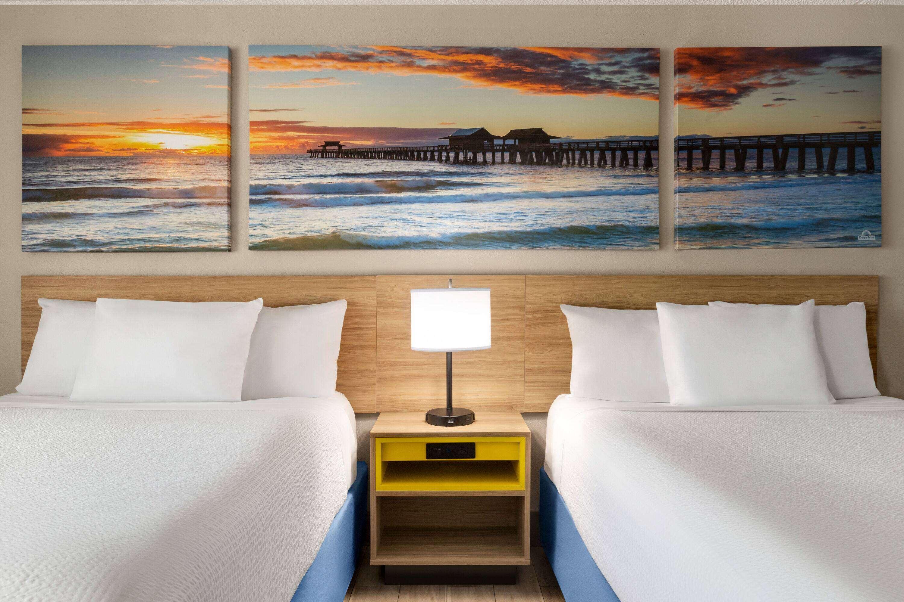 Quadruple Two Queen Beds Non Smoking