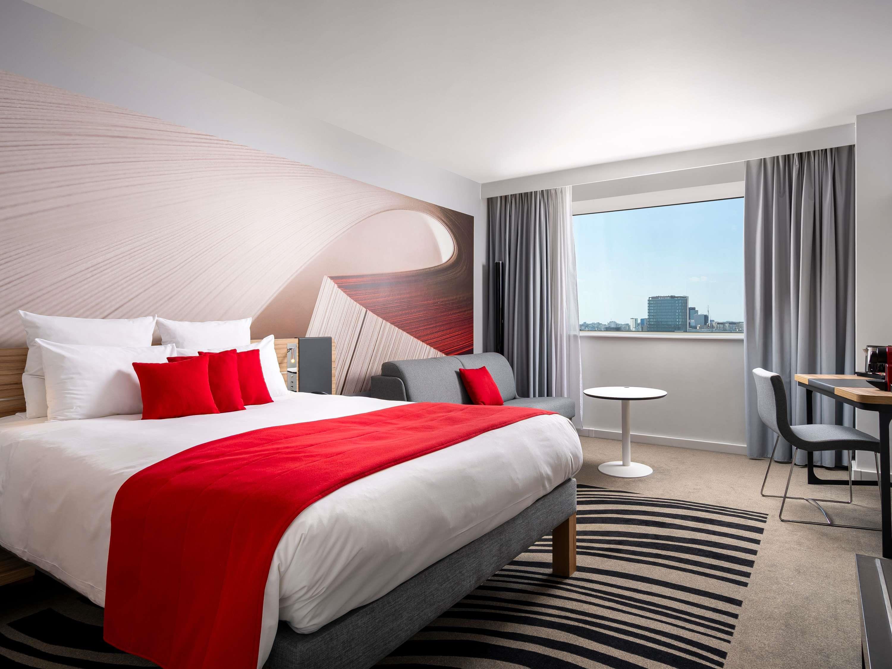 Double Executive King Bed