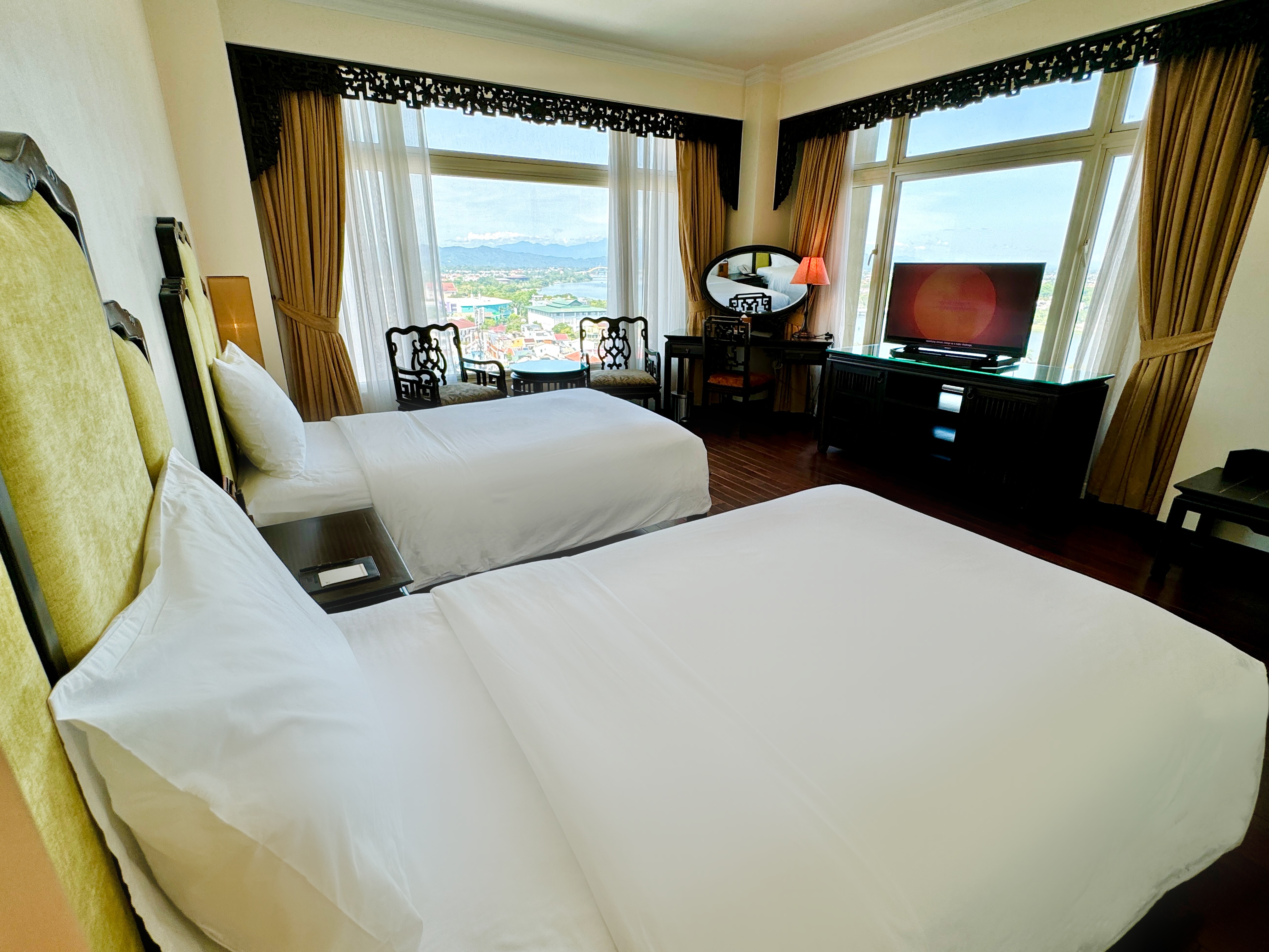 Twin Deluxe River View