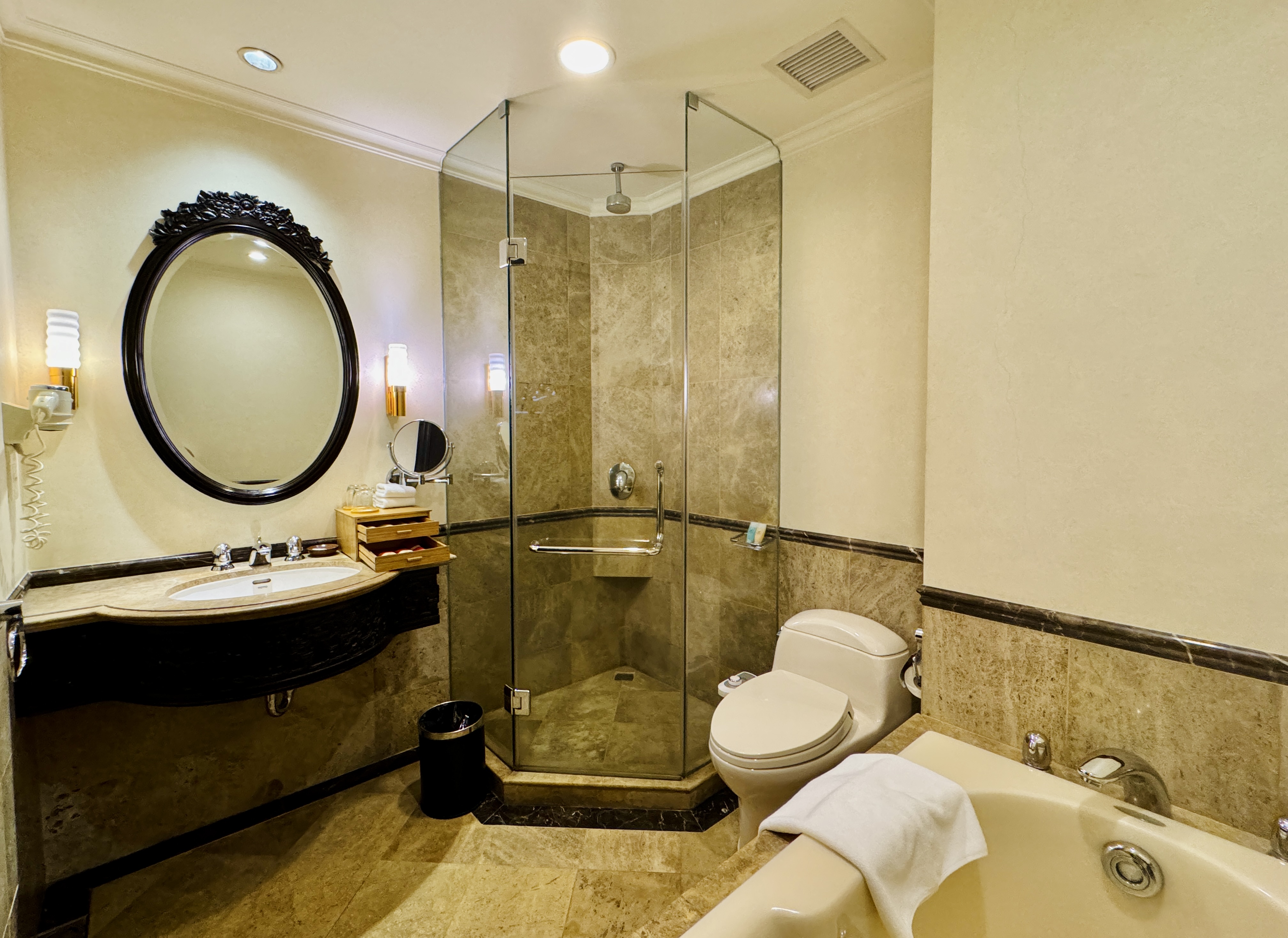 Double Deluxe City View