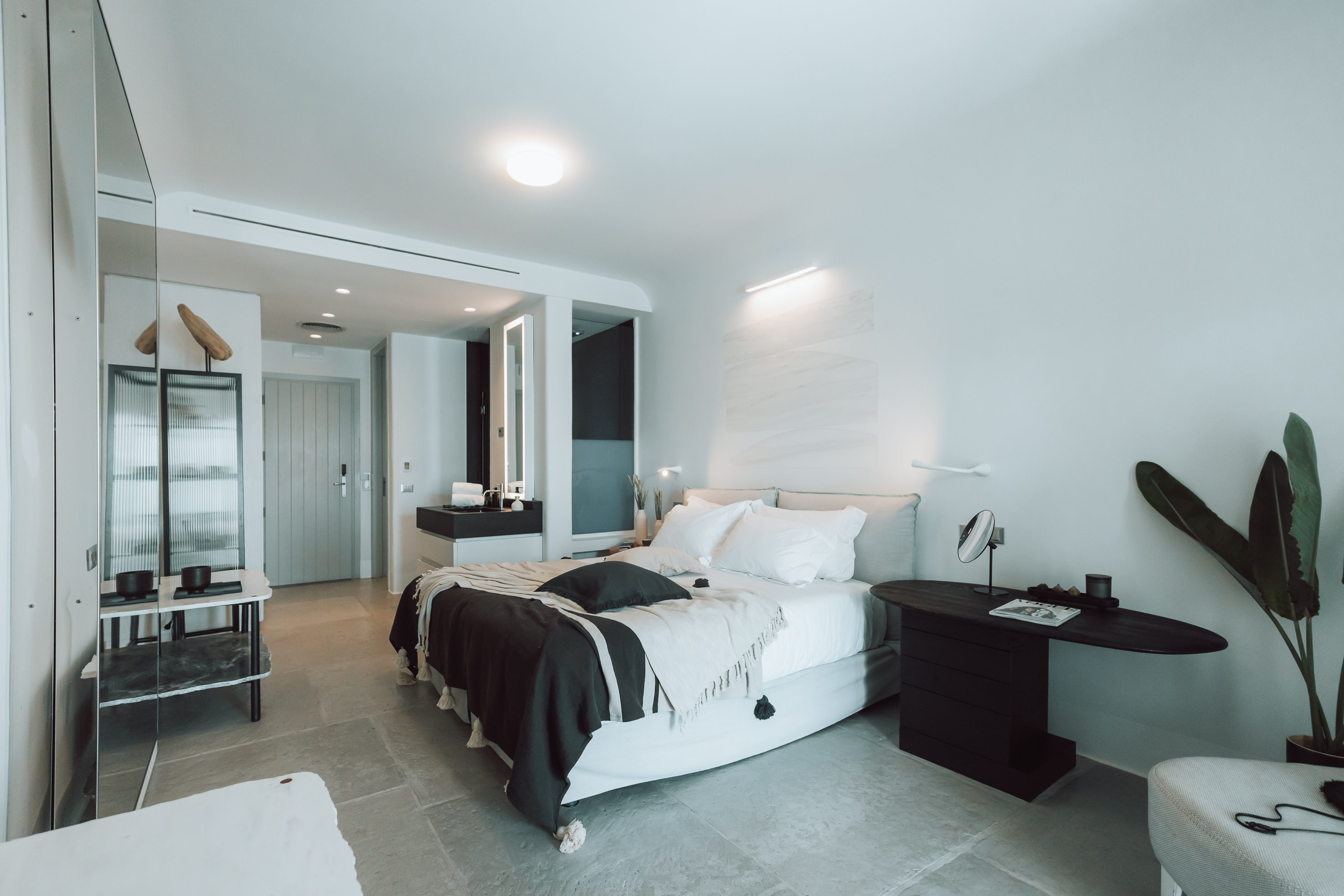 Double or Twin Standard