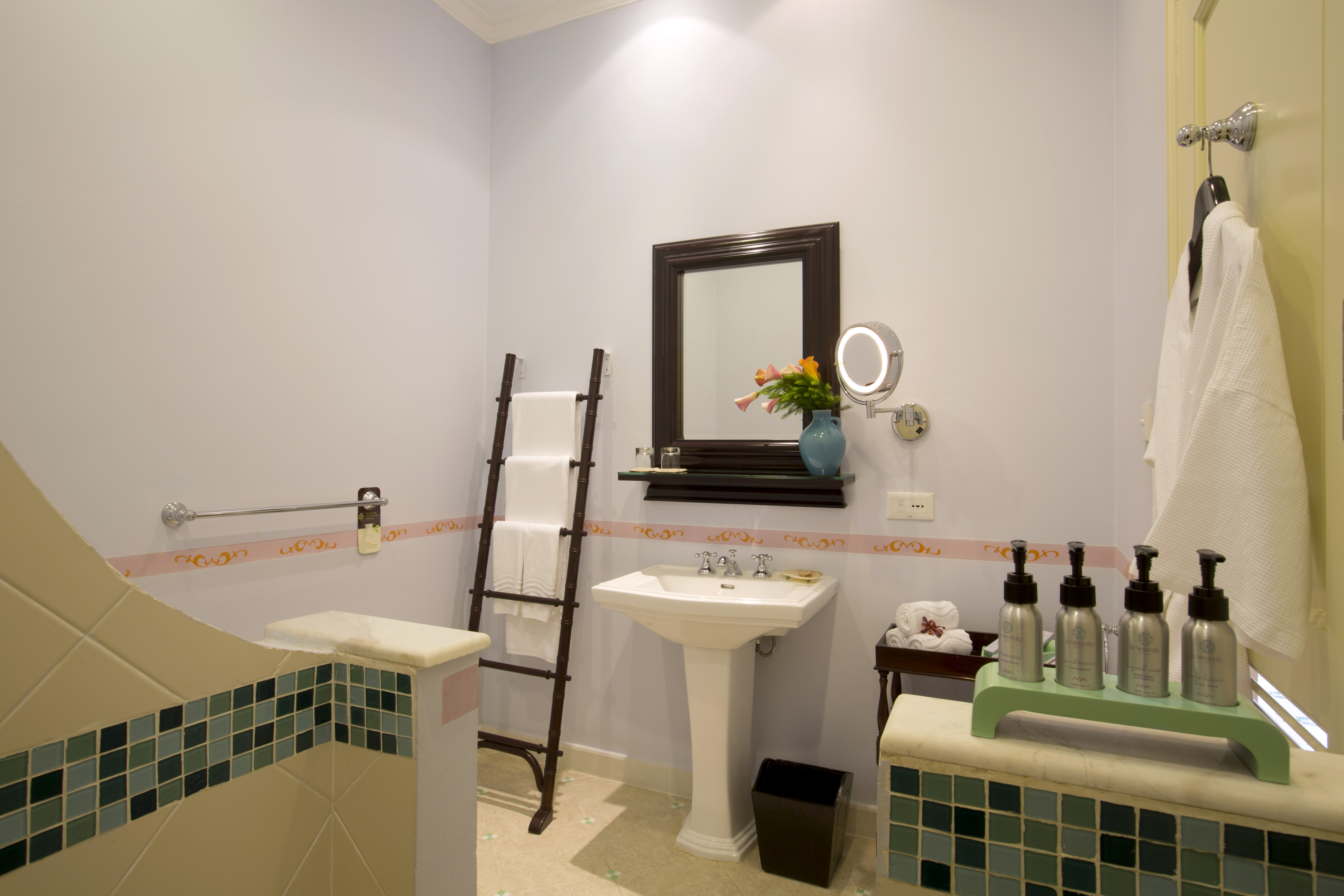 Twin Premier with Views