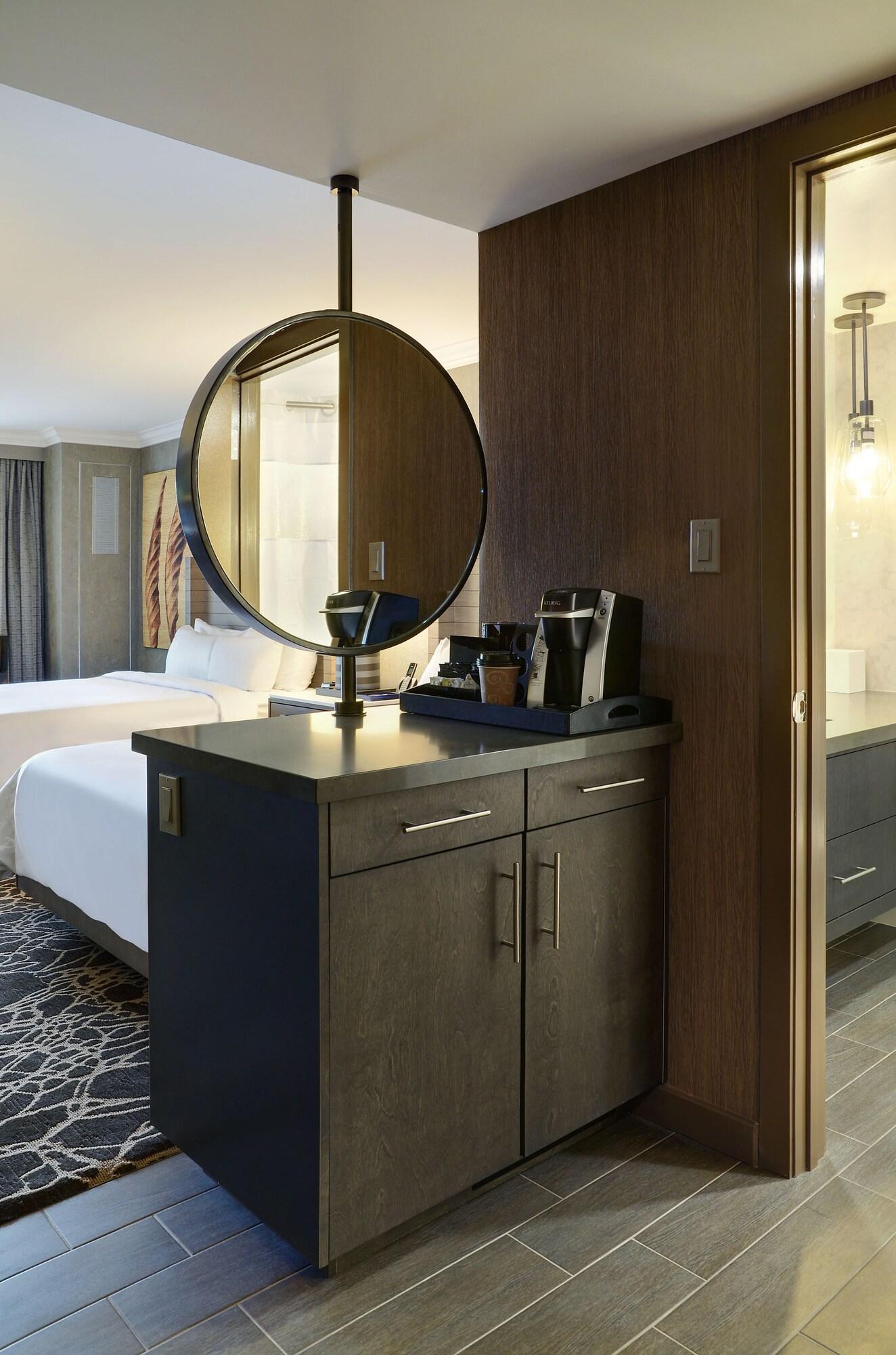 Quadruple Two Queen Beds