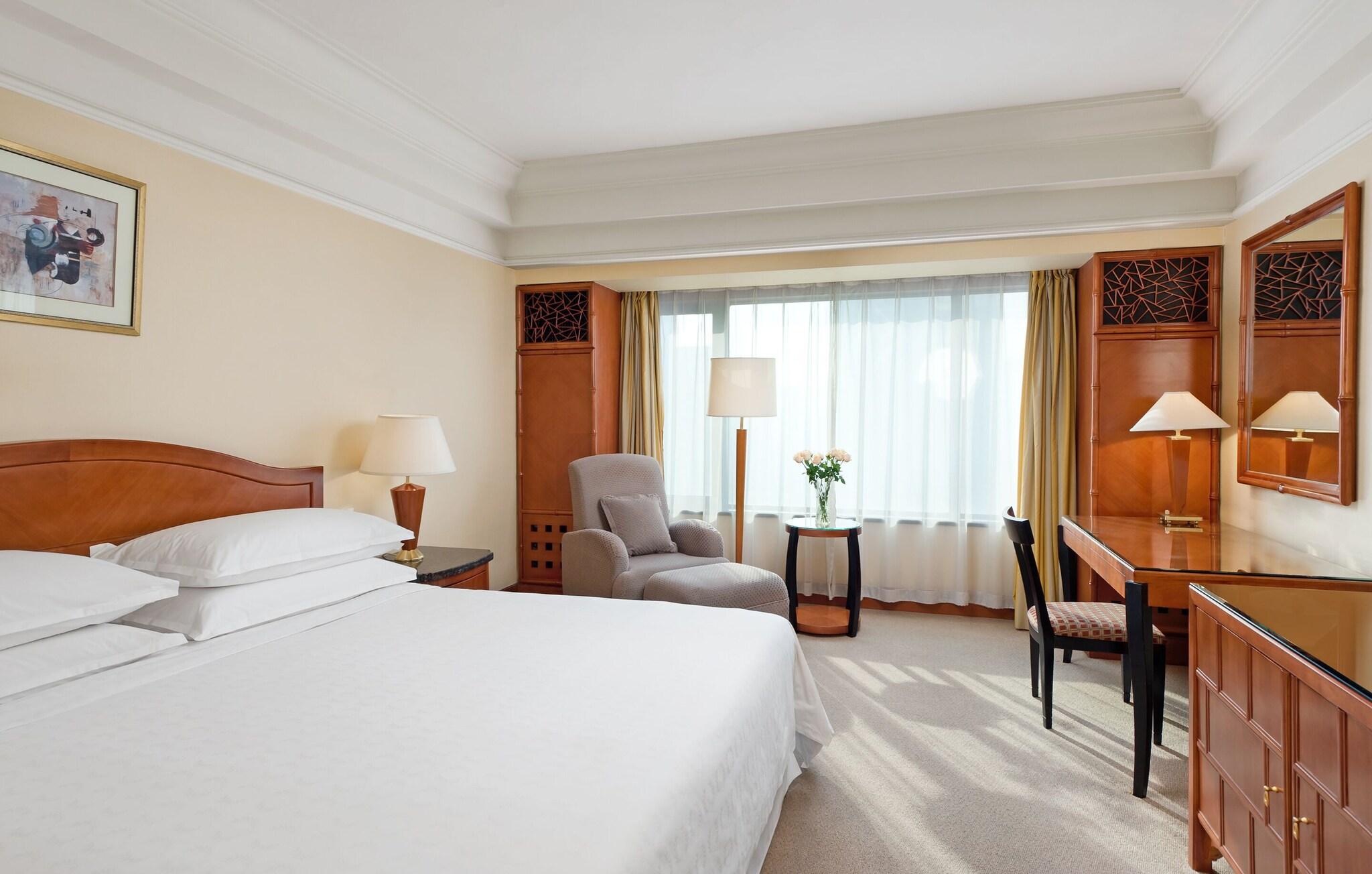 Double Premier King Bed