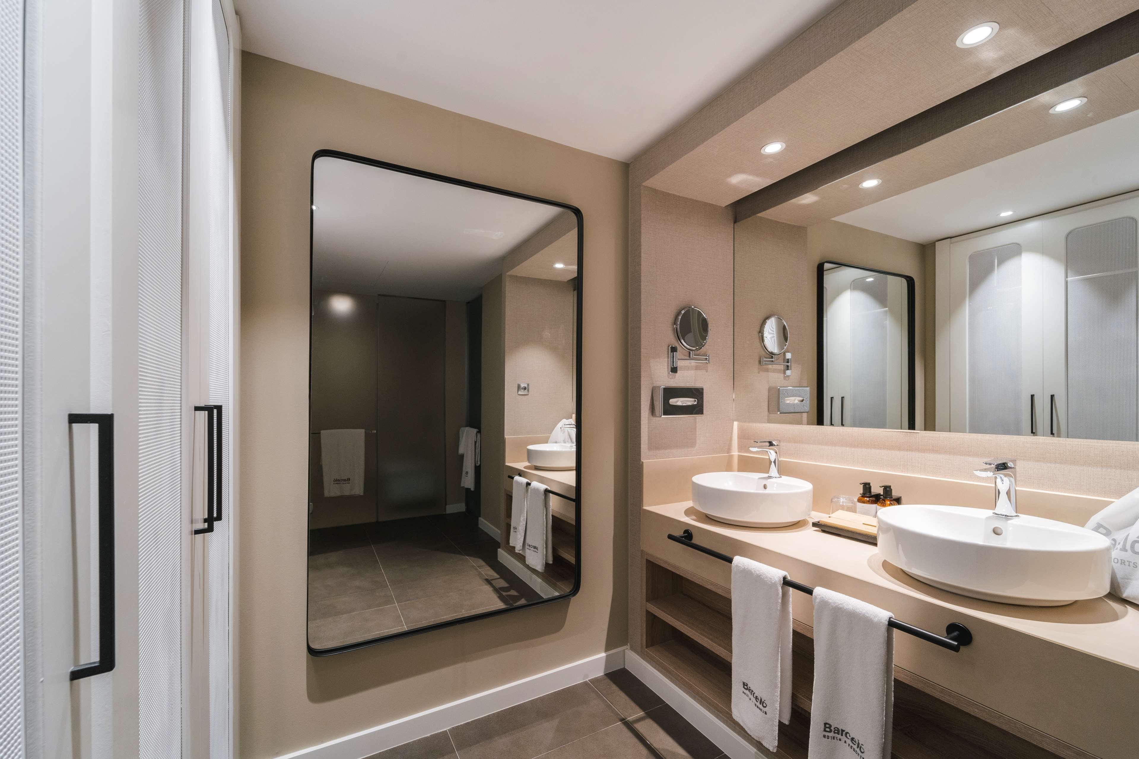 Double or Twin Superior