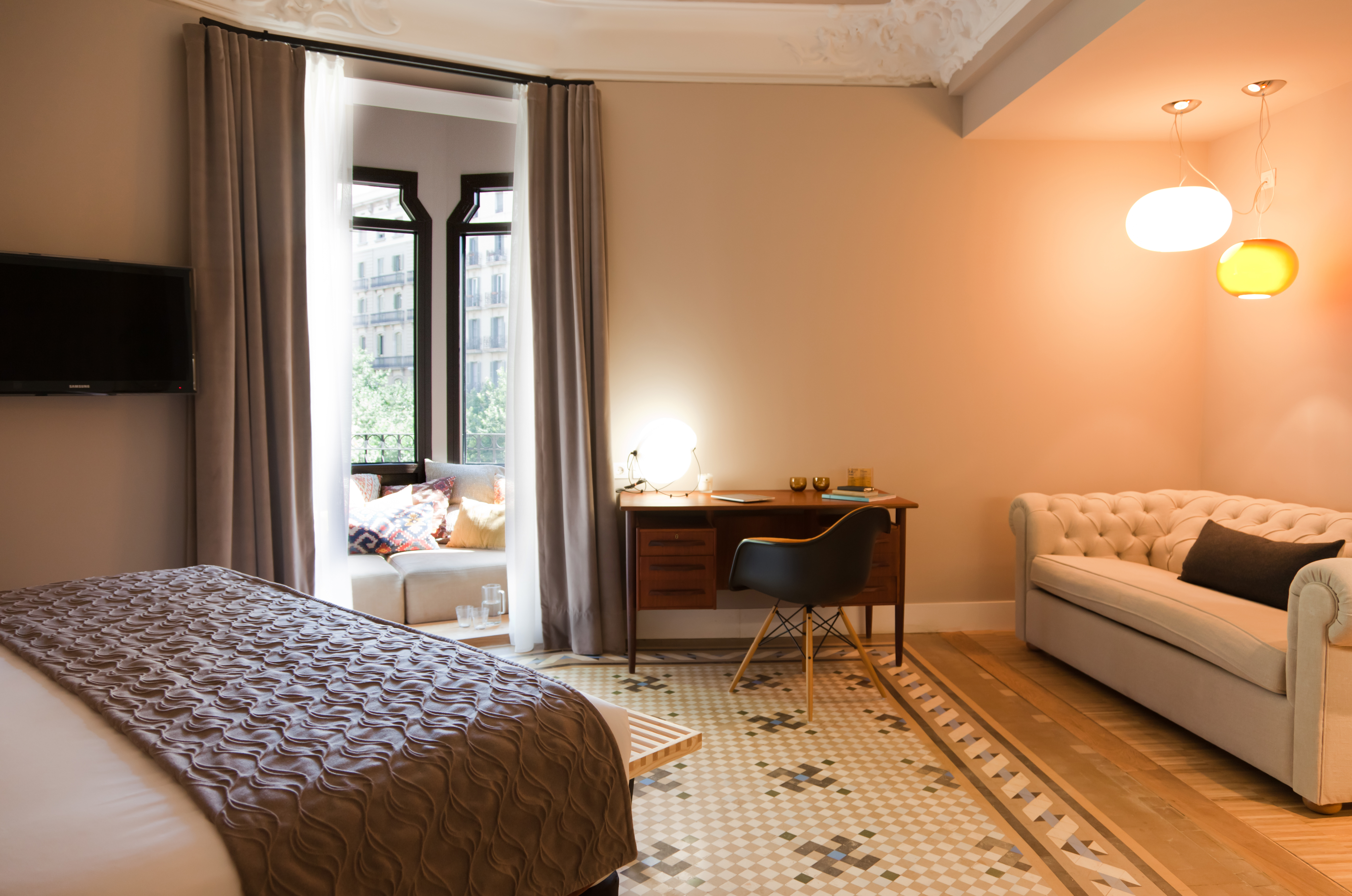 Junior Suite King Size Bed