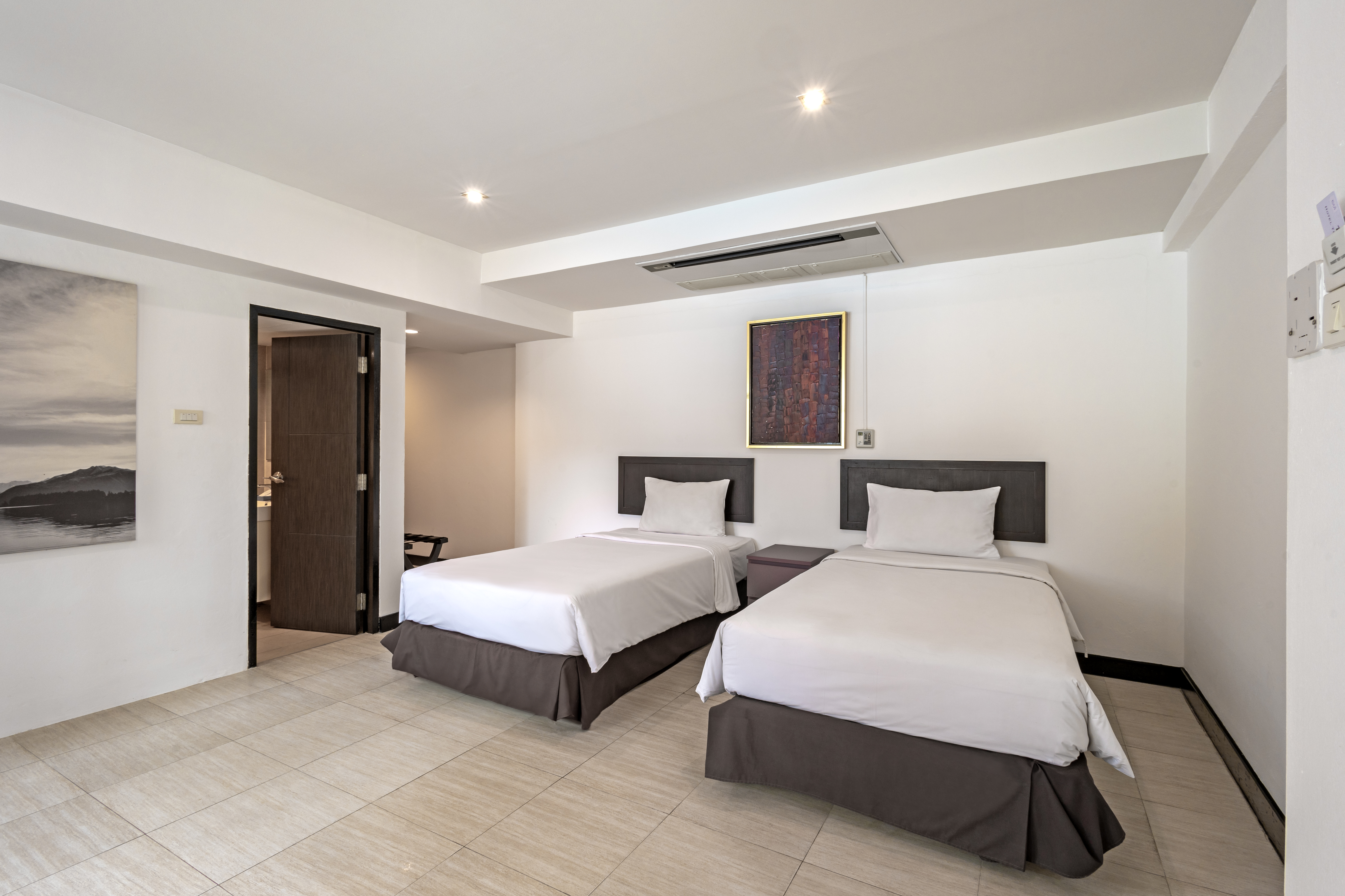 Twin Superior Garden View