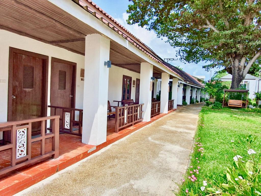 Double Deluxe Garden View