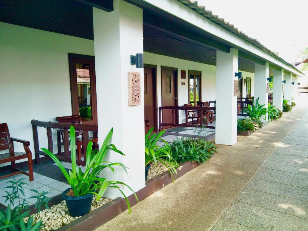 Double Deluxe Garden View