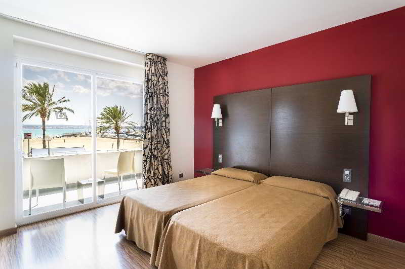 Double or Twin Sea View