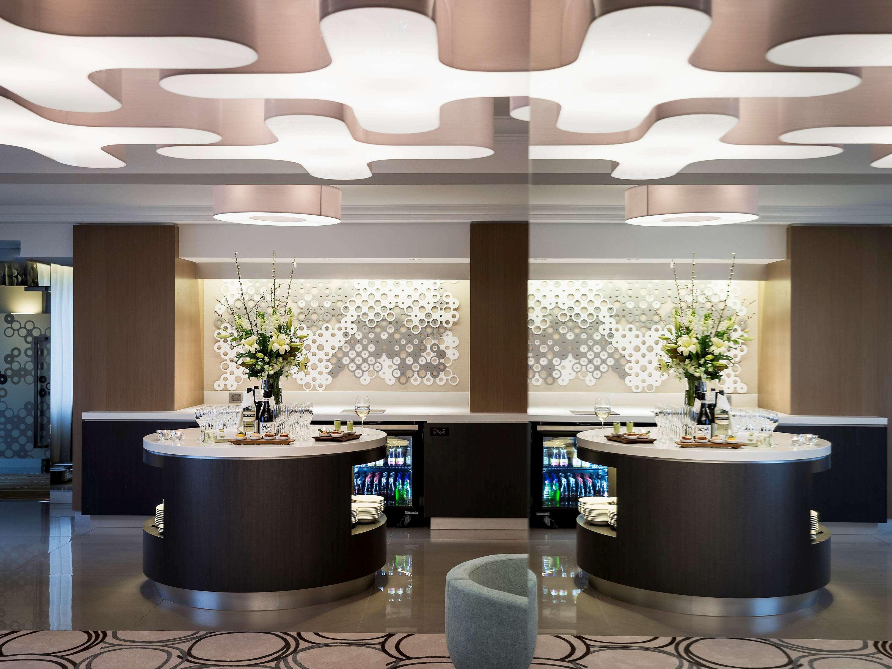 Double Deluxe King Bed