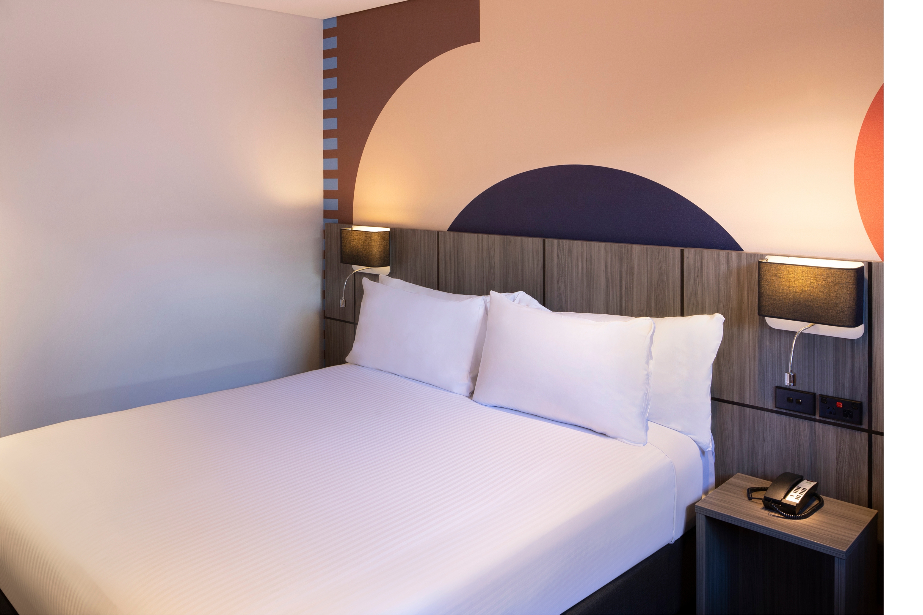 Double Deluxe King Bed