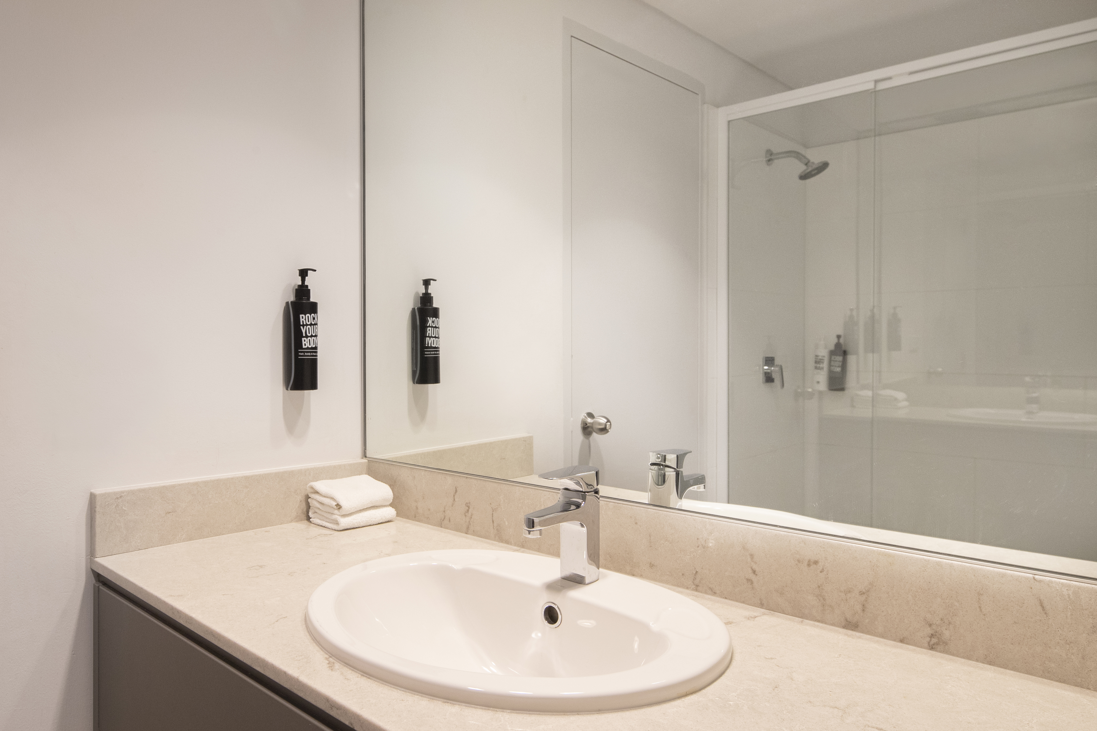 Double Deluxe King Bed