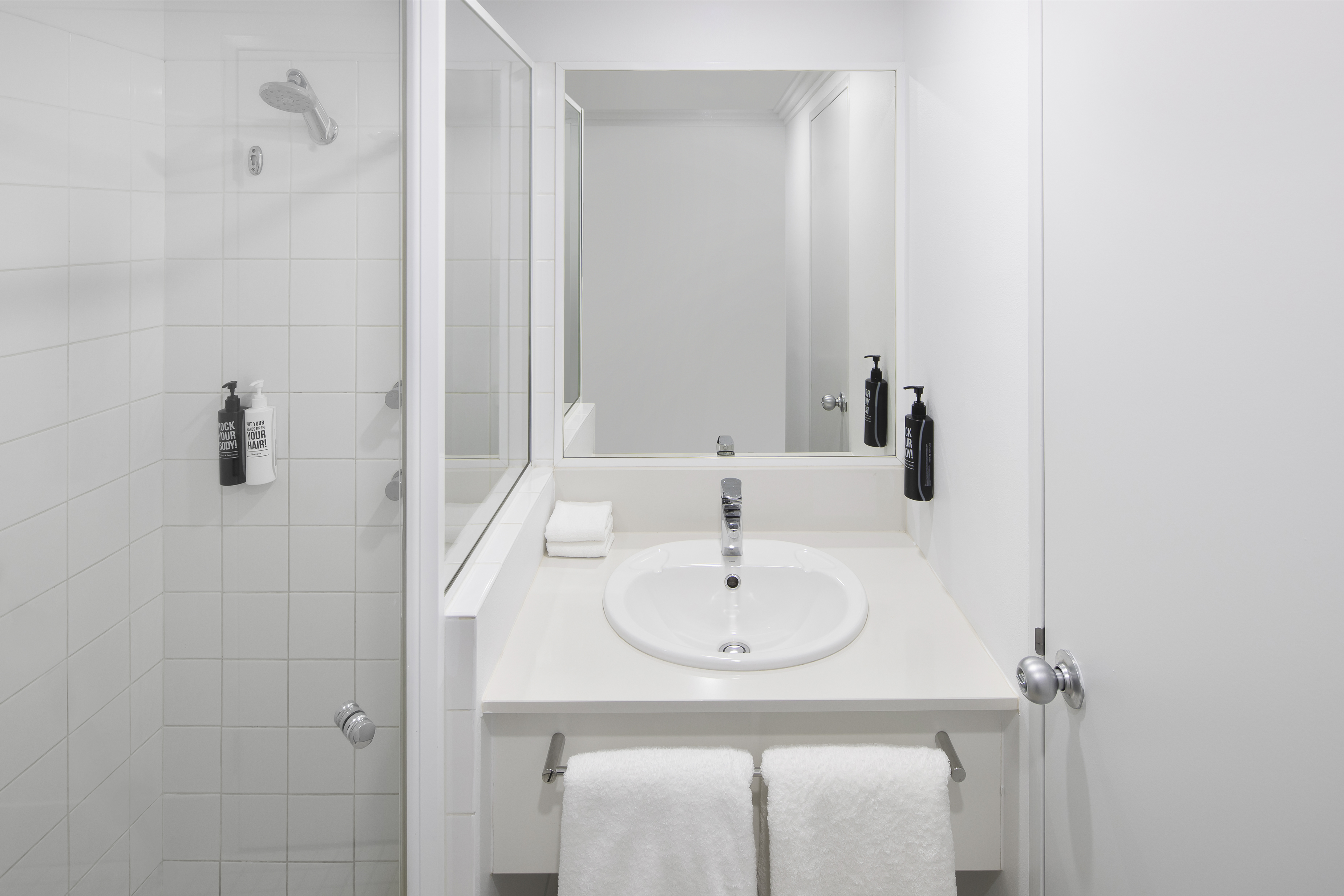 Double Queen Size Bed