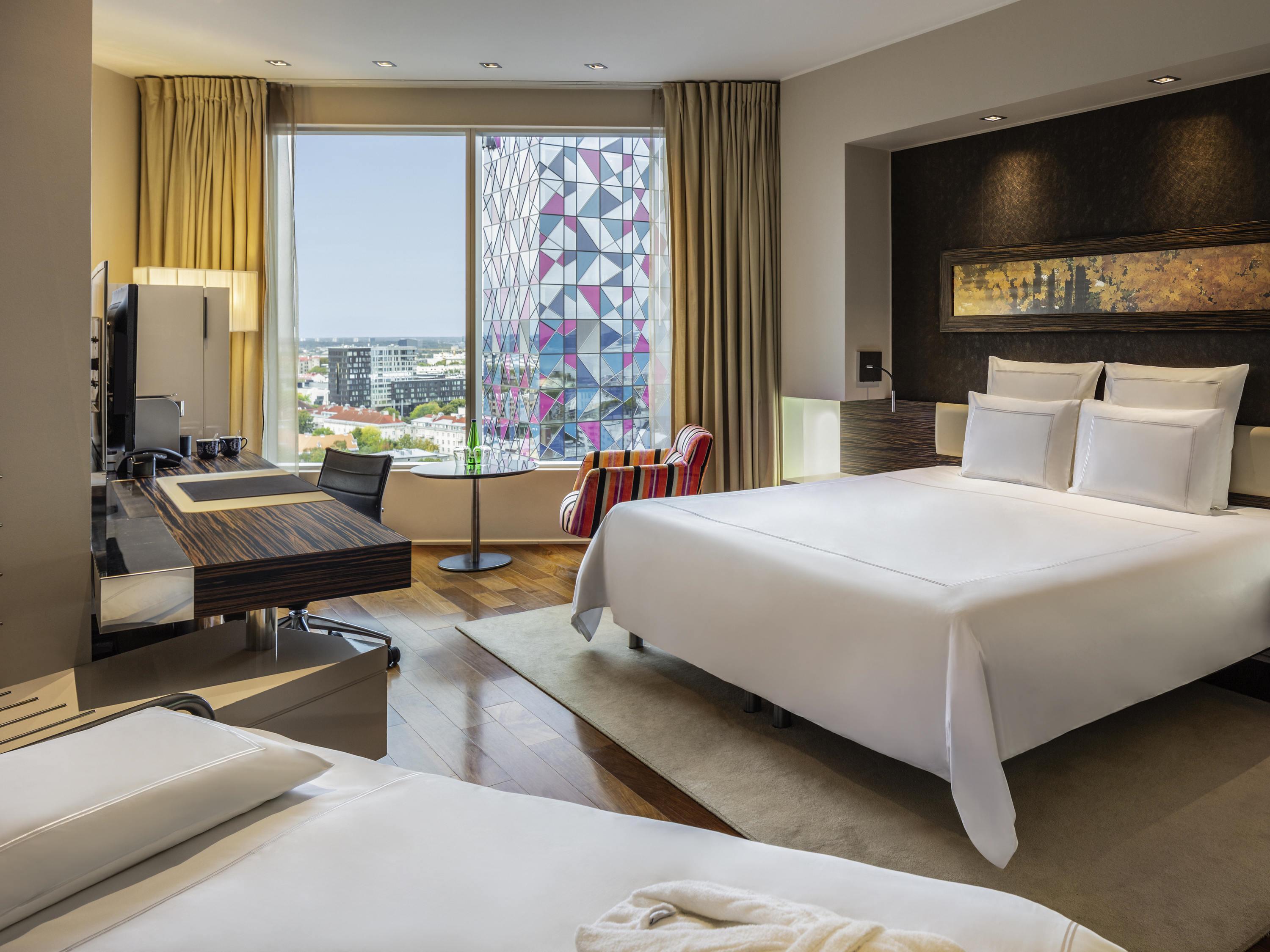Room Grand