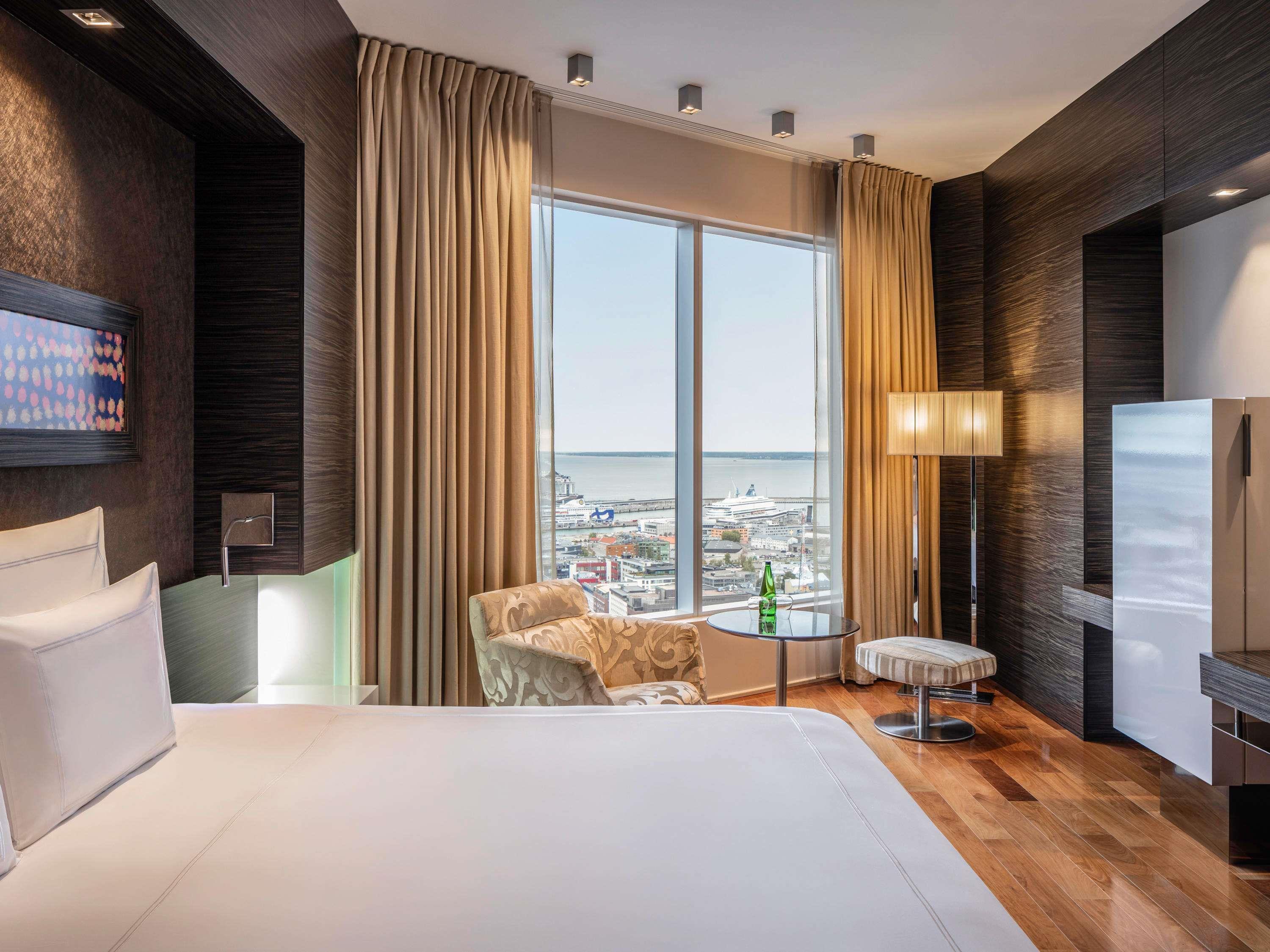 Room Executive