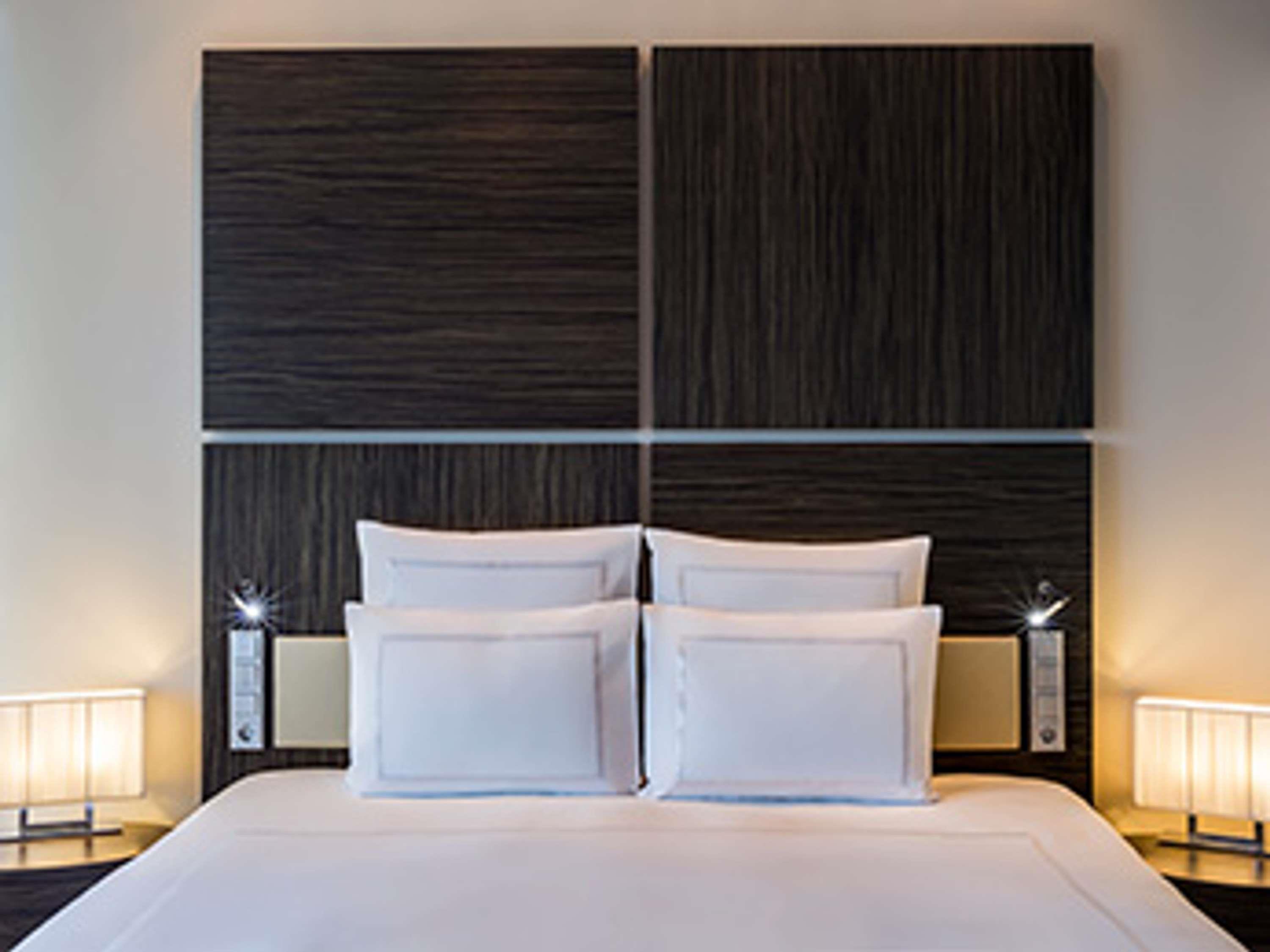 Room Grand