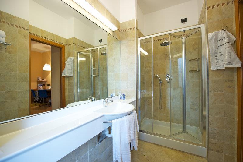 Double Superior Queen Bed