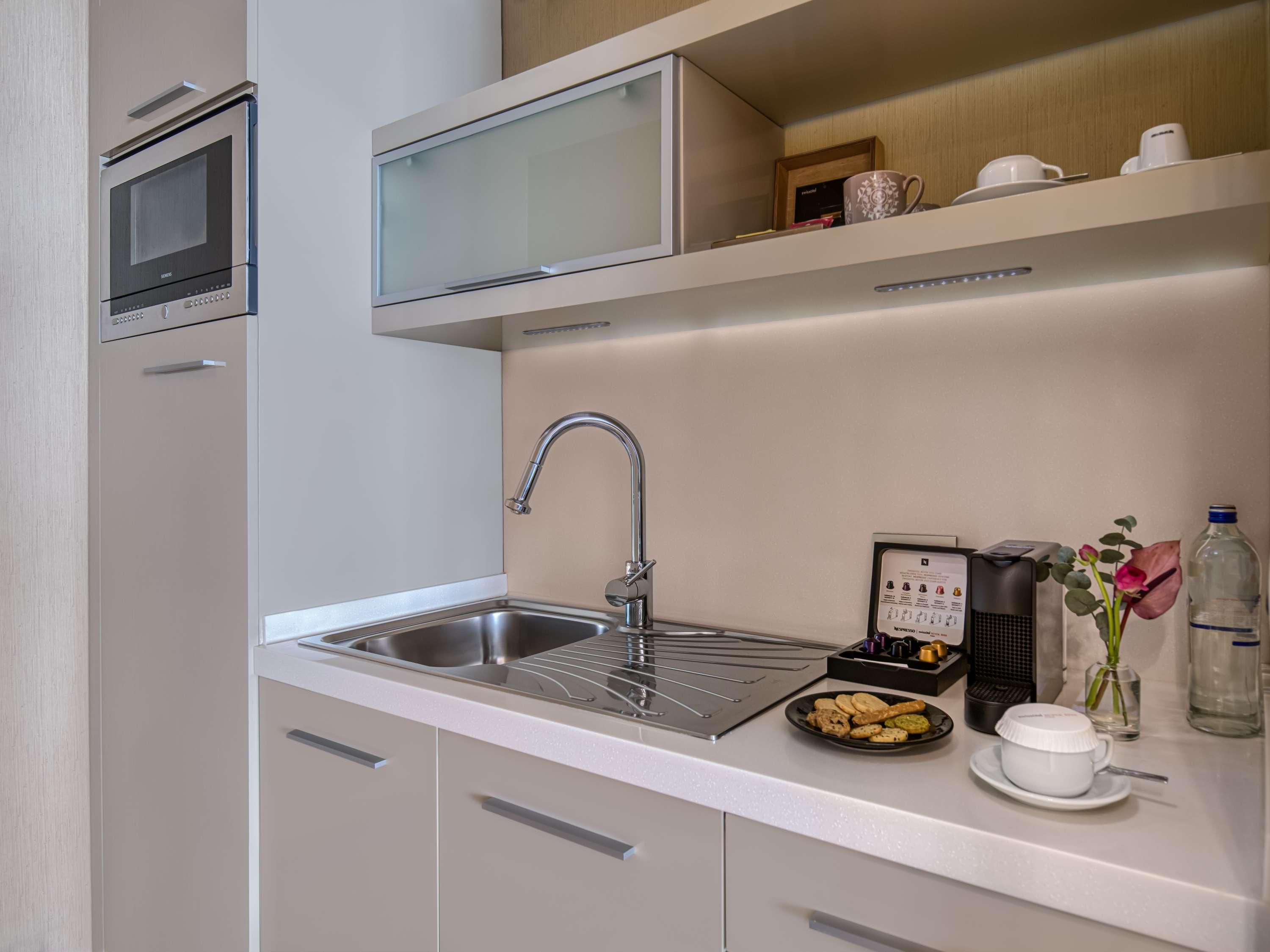 Double Executive King Bed