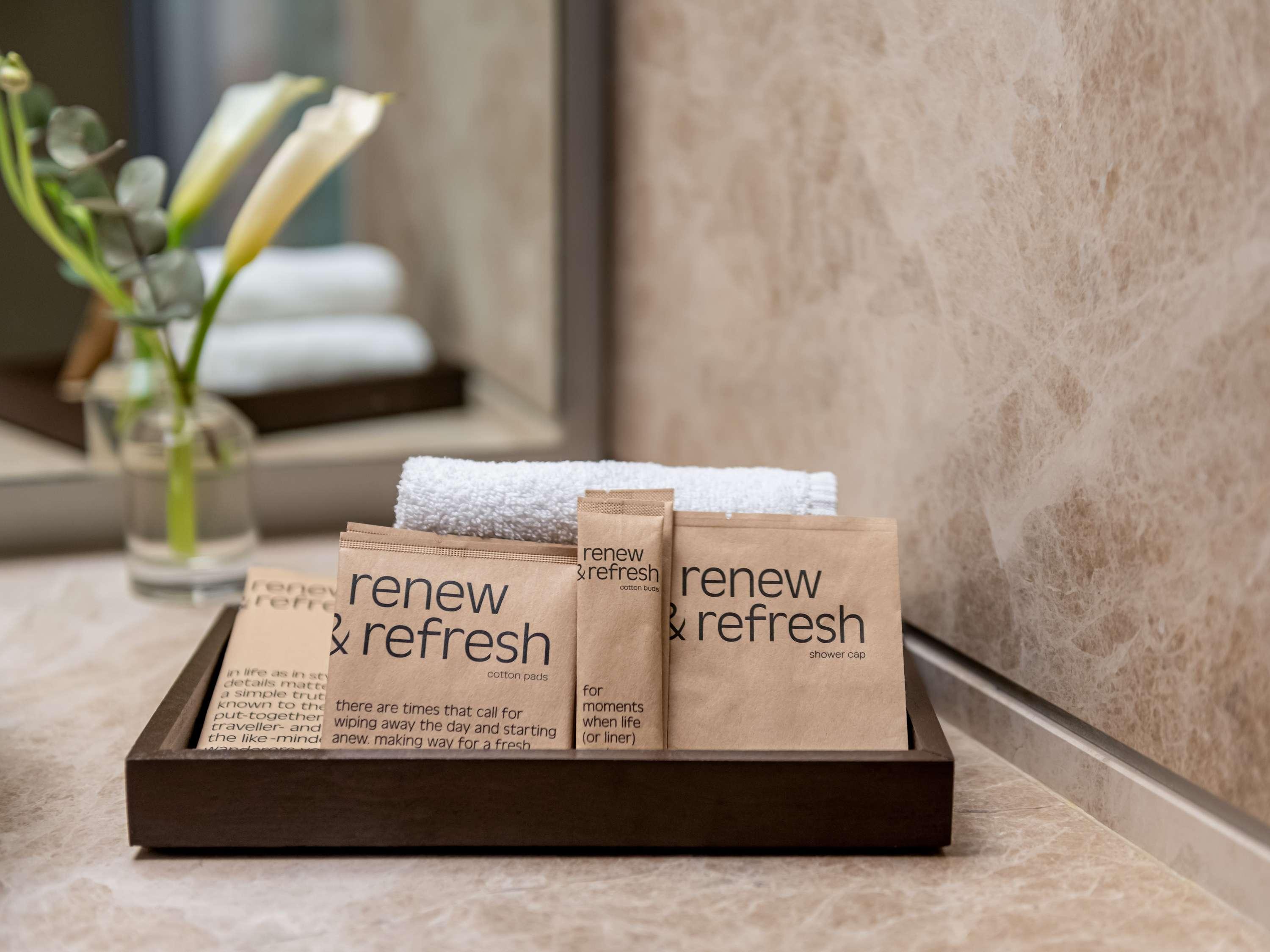 Double City View King Bed