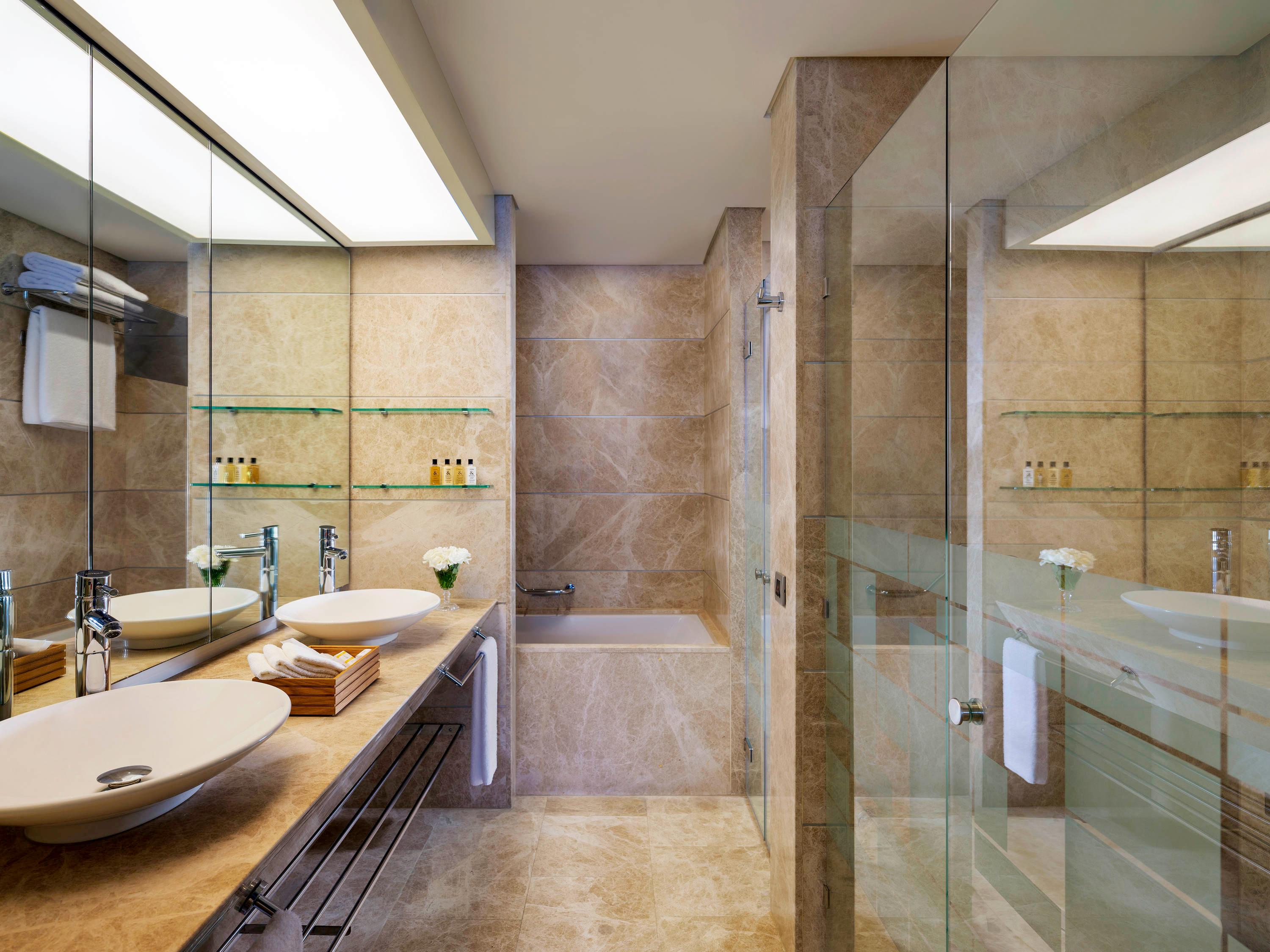 Double City View King Bed