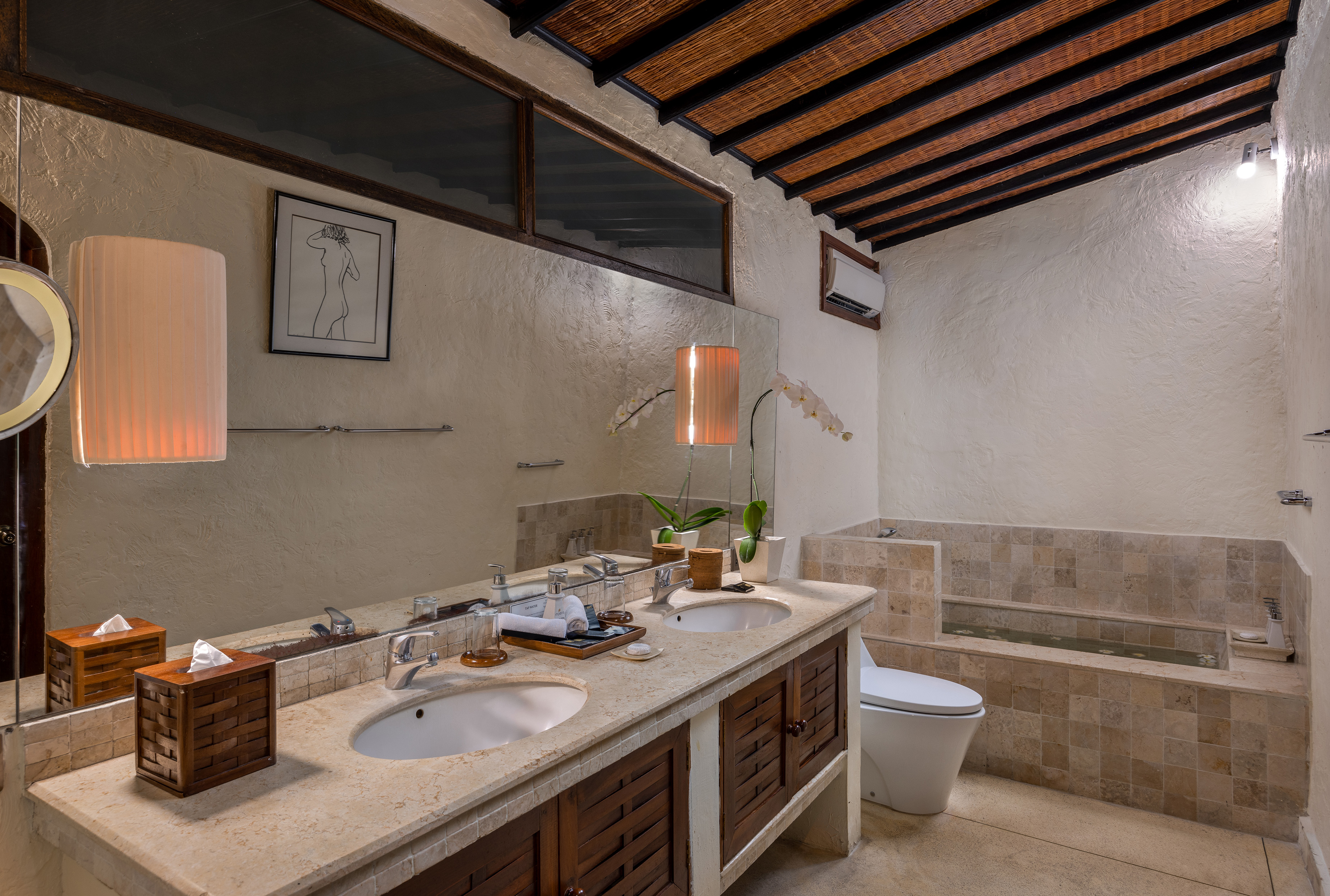 Villa Five Bedrooms with Private Pool