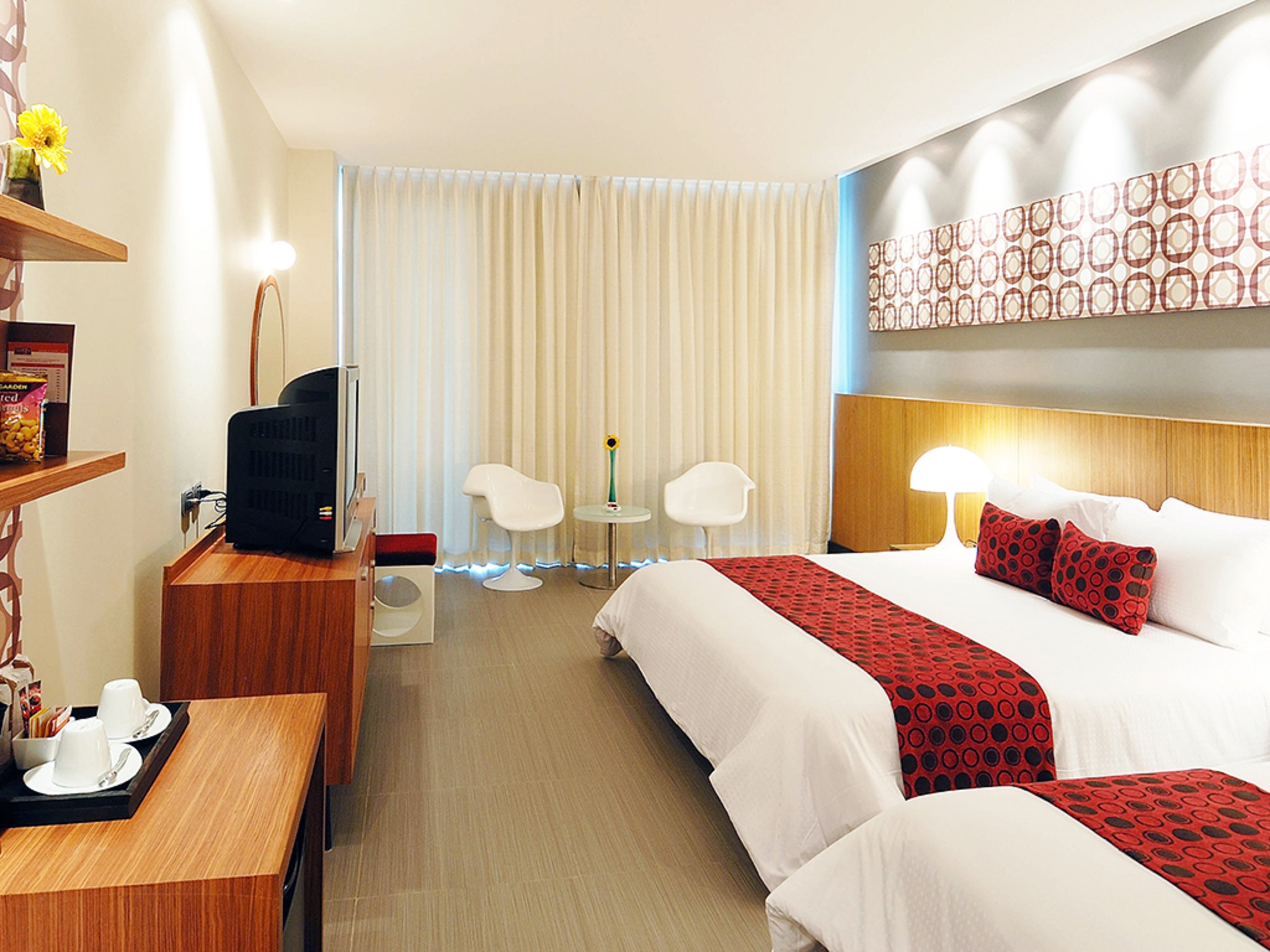 Single Superior City View