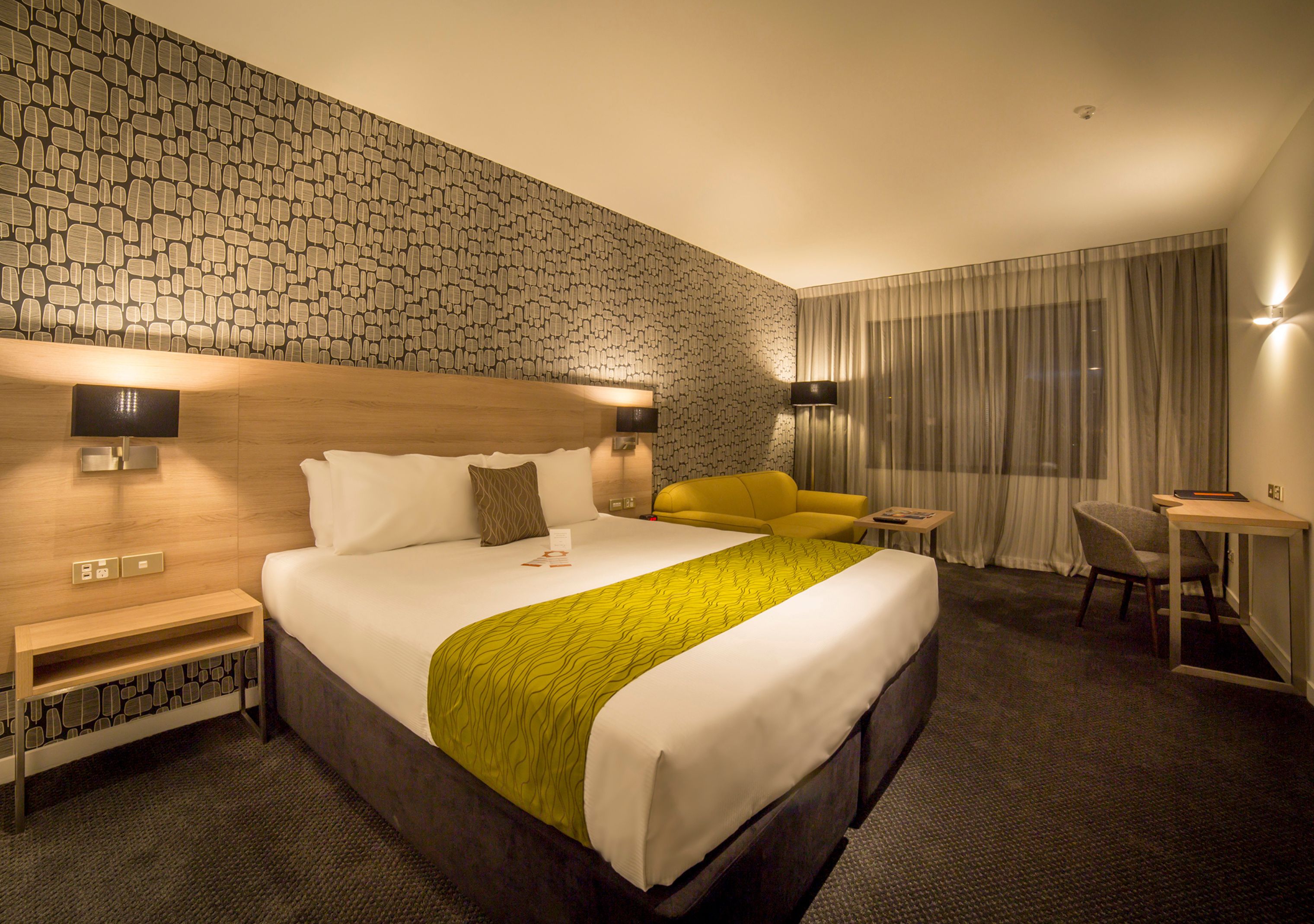 Junior Suite King Size Bed