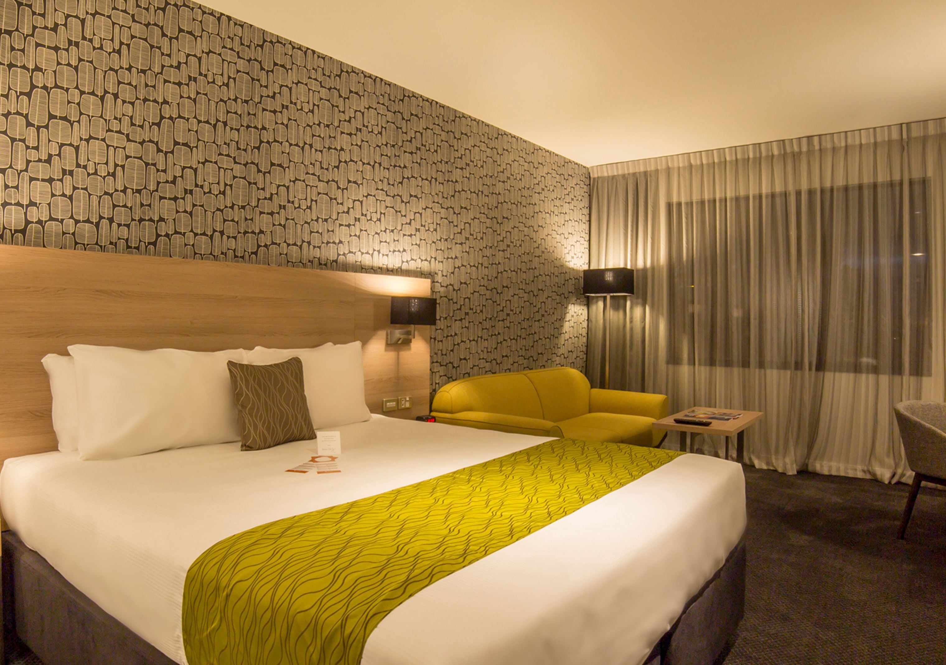 Junior Suite King Size Bed