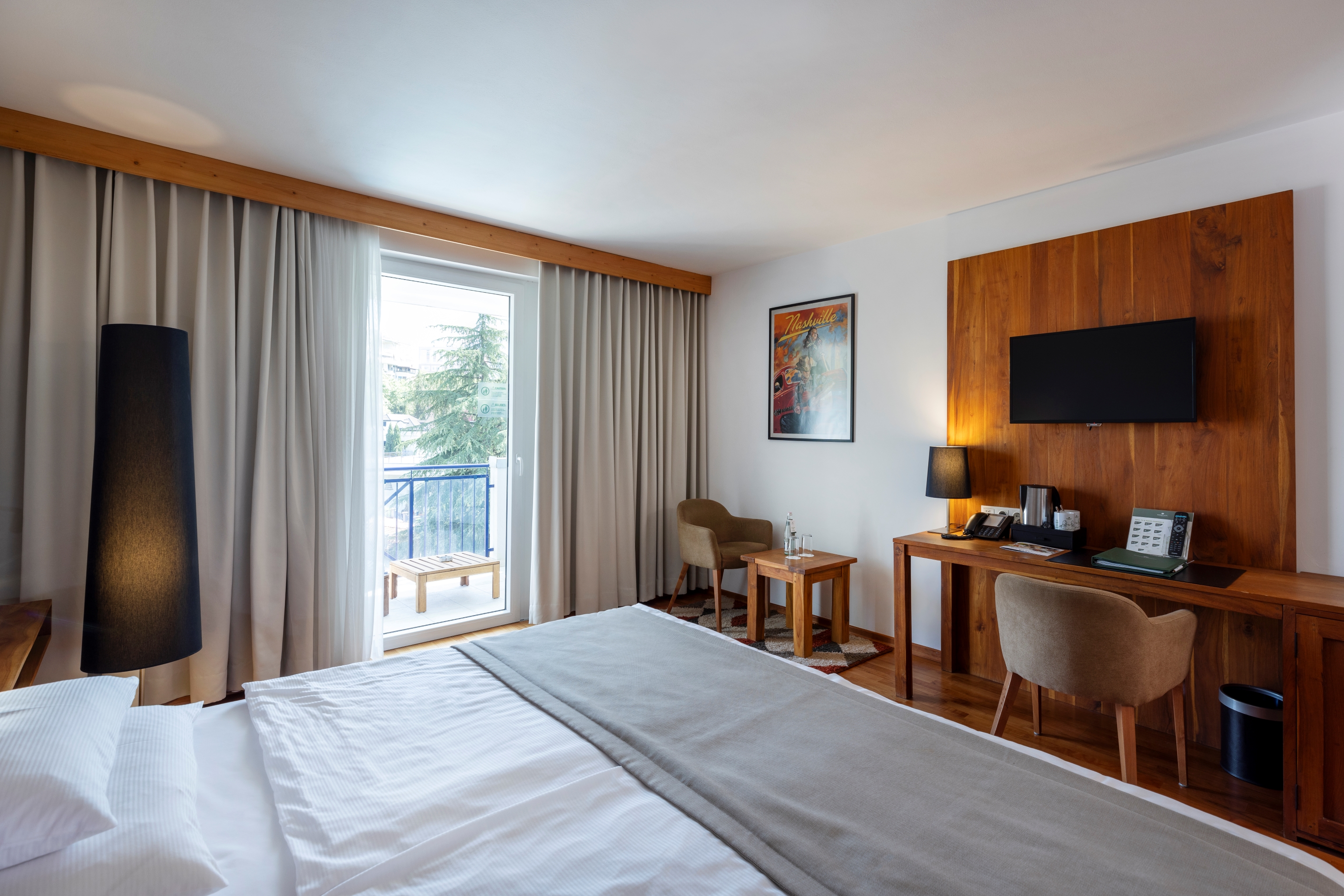 Double or Twin Deluxe