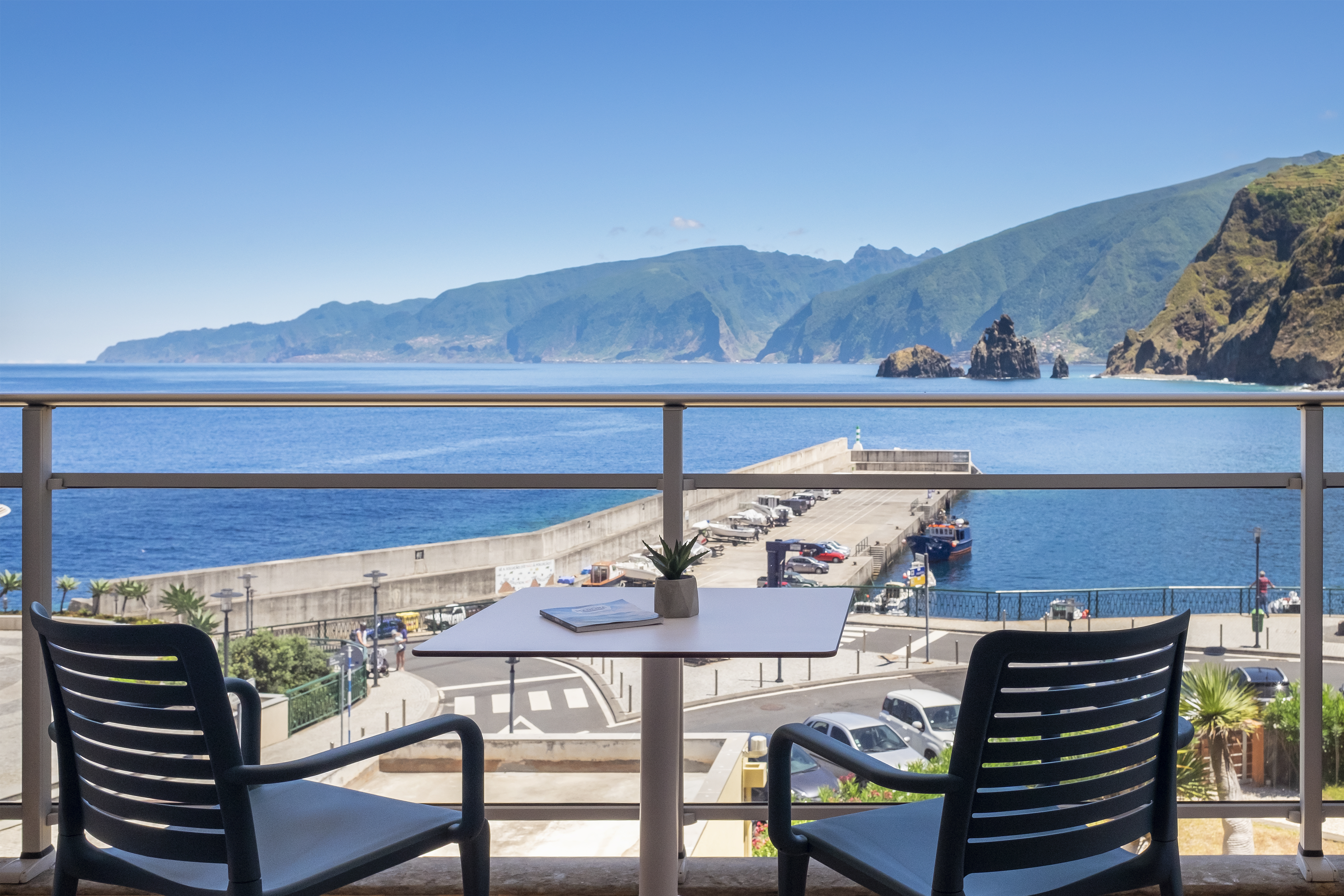 Single Deluxe Sea View