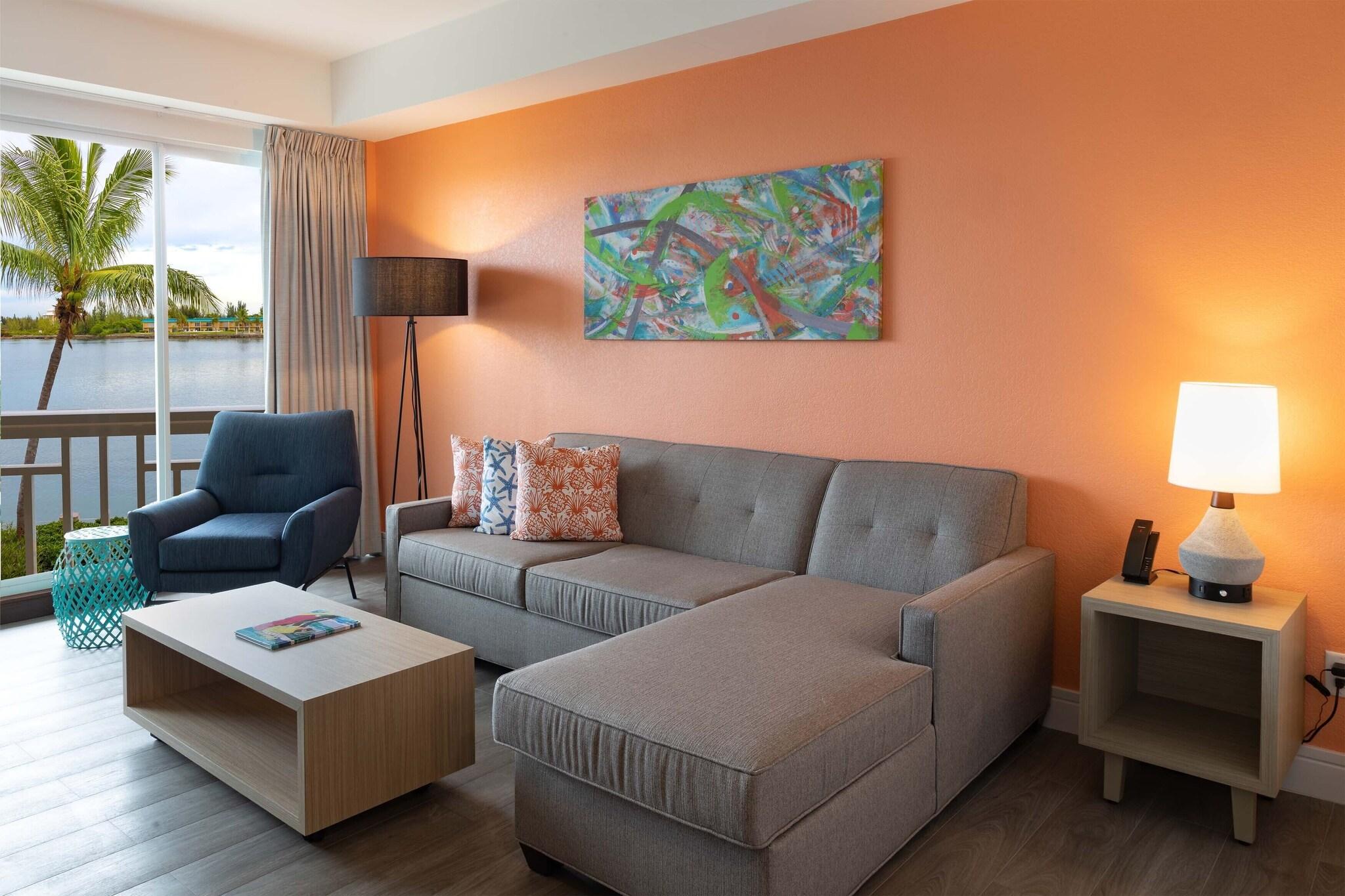 Double Deluxe King Bed