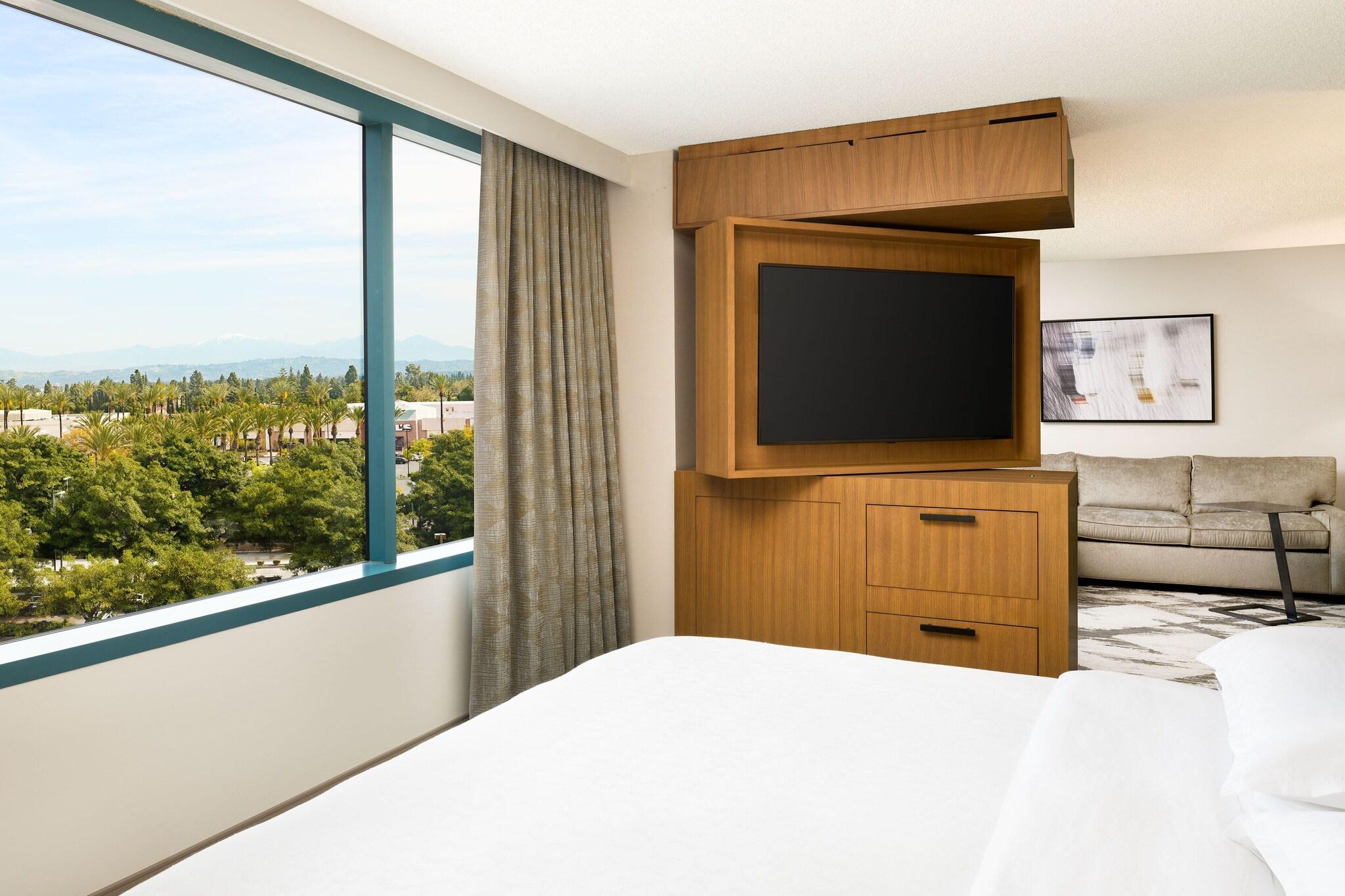 Junior Suite King Size Bed