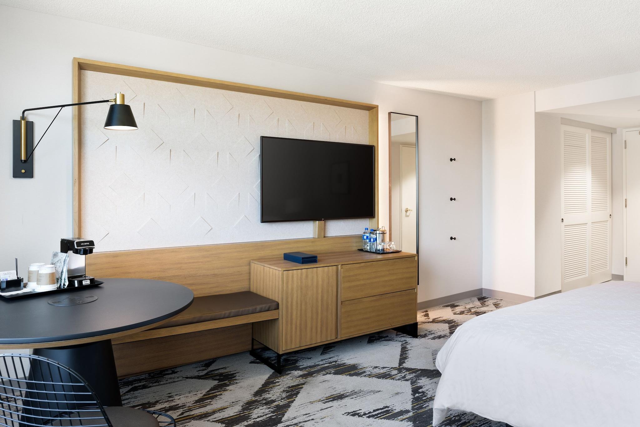 Junior Suite King Size Bed