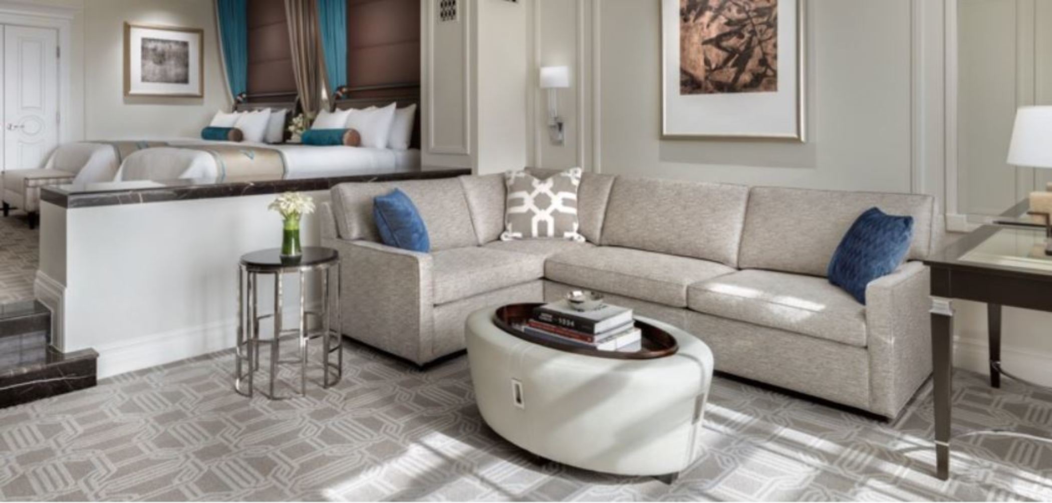 Suite Queen Size Bed