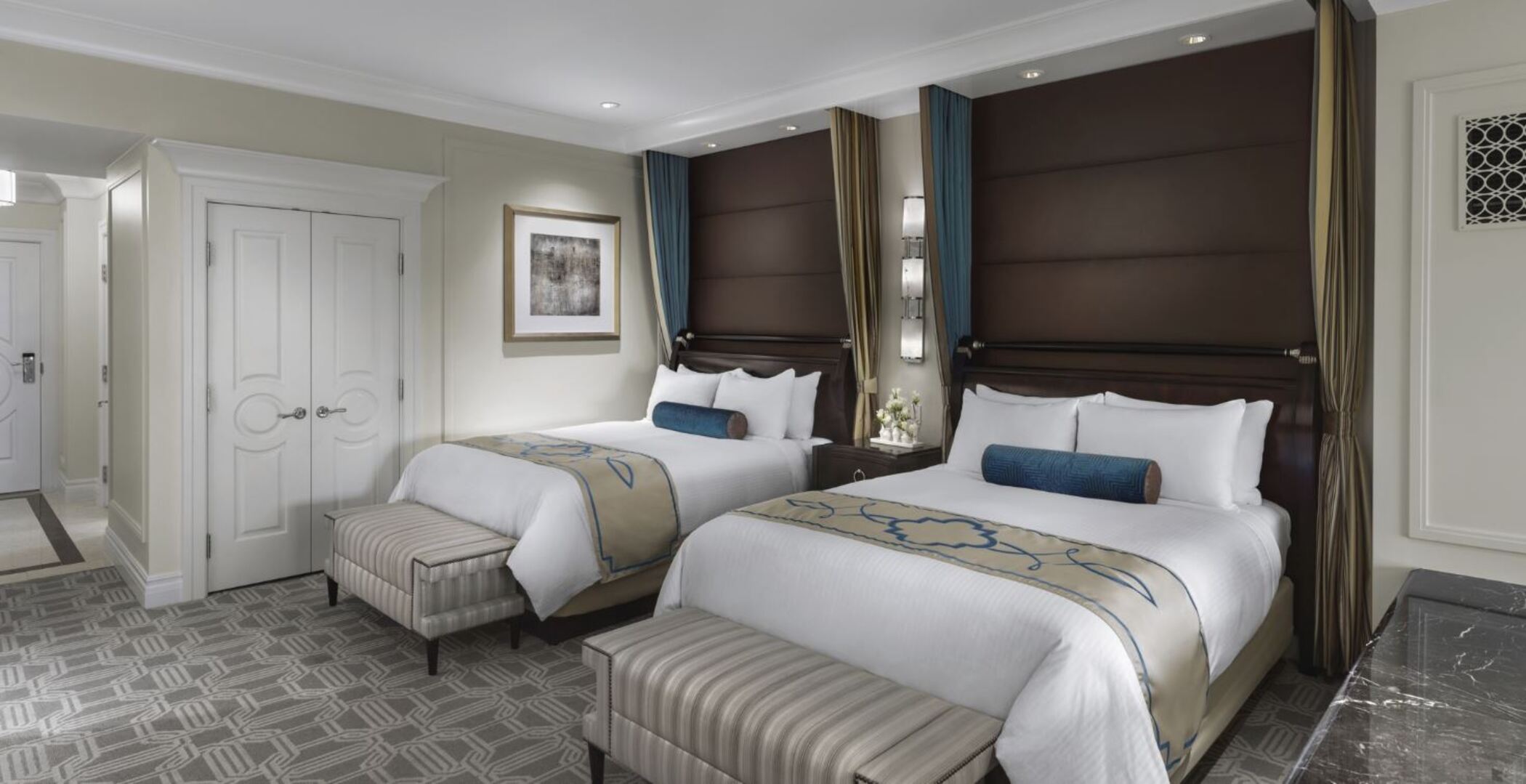 Suite Two Queen Beds