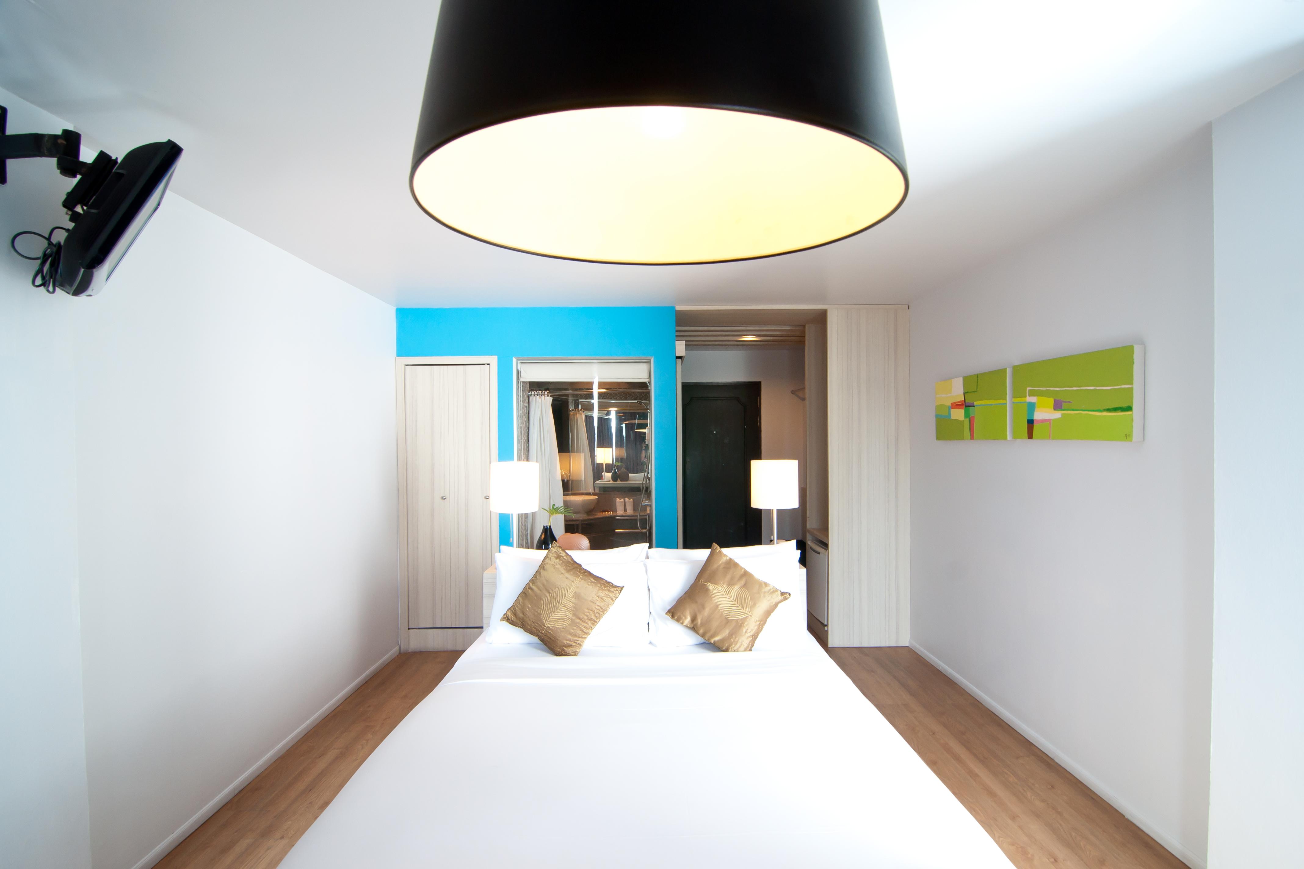 Double or Twin Standard